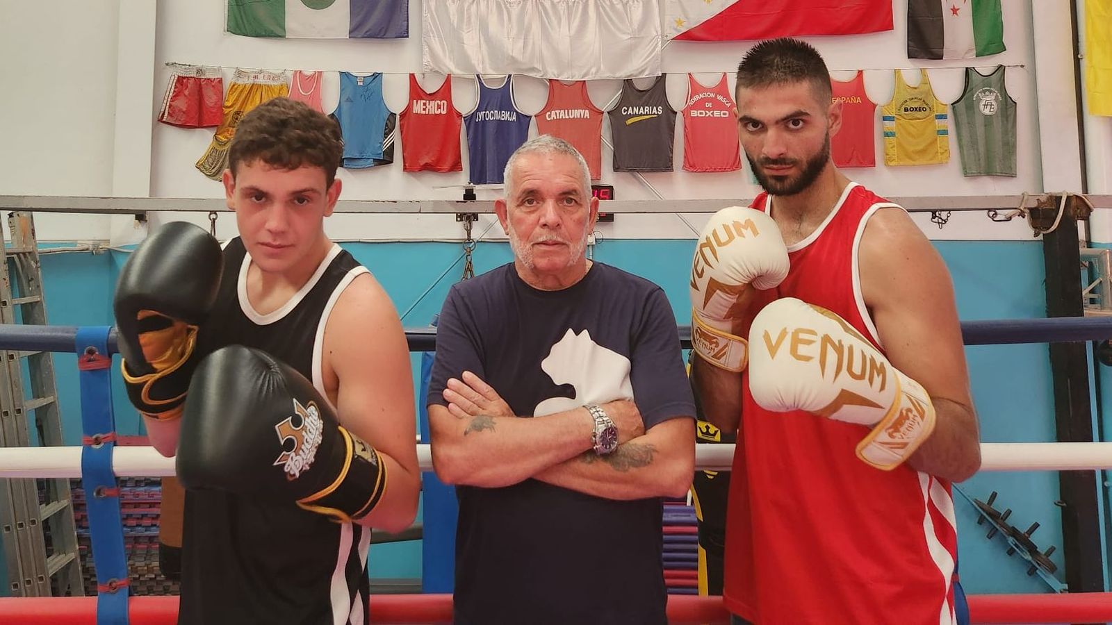 Hiján y Heredia, con Manolo Lara