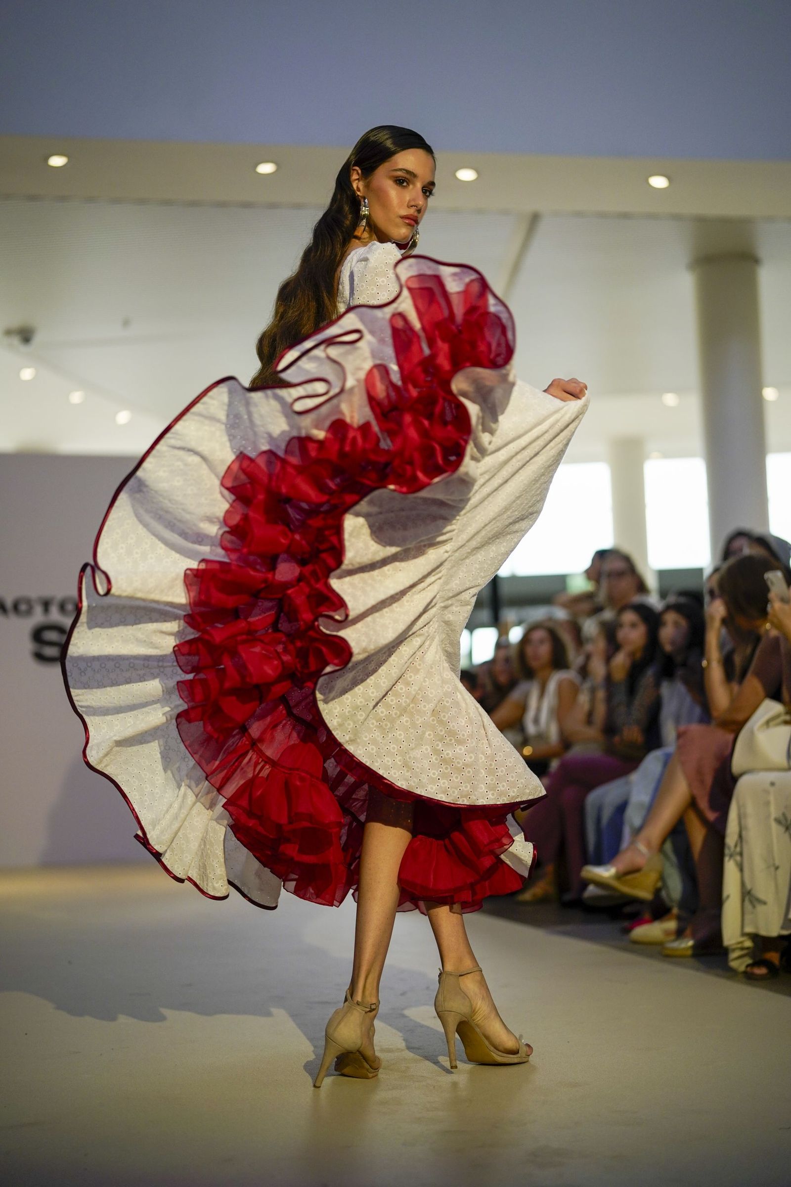 Simof adelanta las primeras tendencias en moda flamenca para 2027, todas las fotos