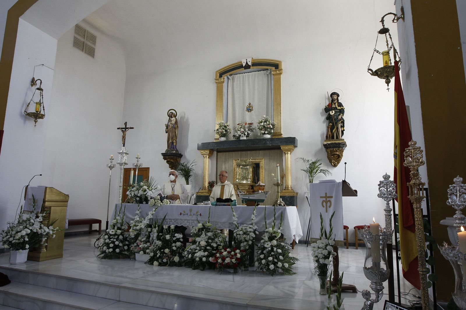 Fotogalería de la misa en honor a la Virgen del Carmen. Iglesia de San Roque. Almería