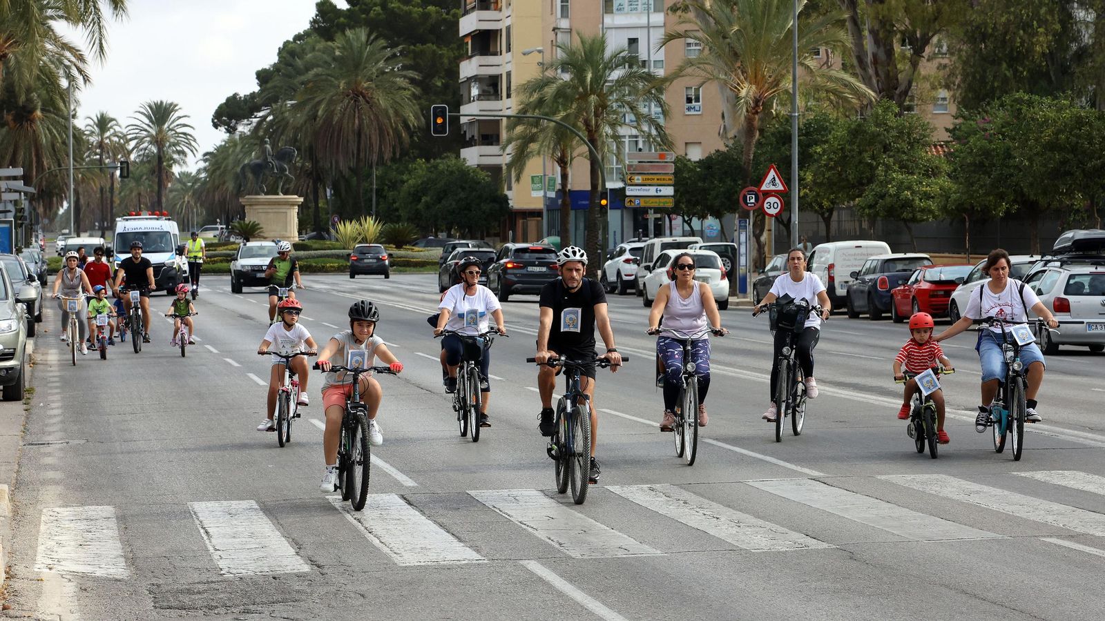 Búscate en el Día de la Bici Amistad por Jerez
