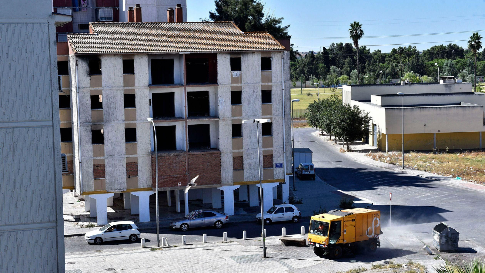 Barriada Martínez Montañés, en el Polígono Sur