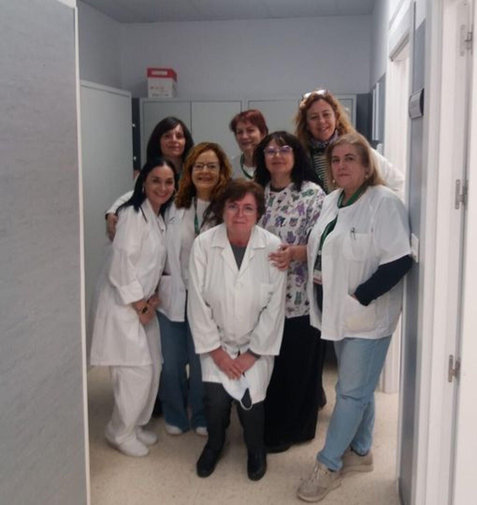 Hoy se celebra el #DíaInternacionalDelTrabajoSocialSanitario y el Hospital Universitario Torrecárdenas ha felicitado a las compañeras que cuentan con una consolidada experiencia en la intervención social que afecta a la salud, abordando factores sociales, económicos y emocionales que pueden influir en el bienestar de las personas y su entorno.