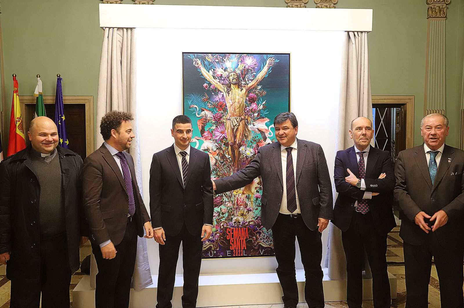 Imágenes del cartel de la Semana Santa 2023 de Huelva en su presentación