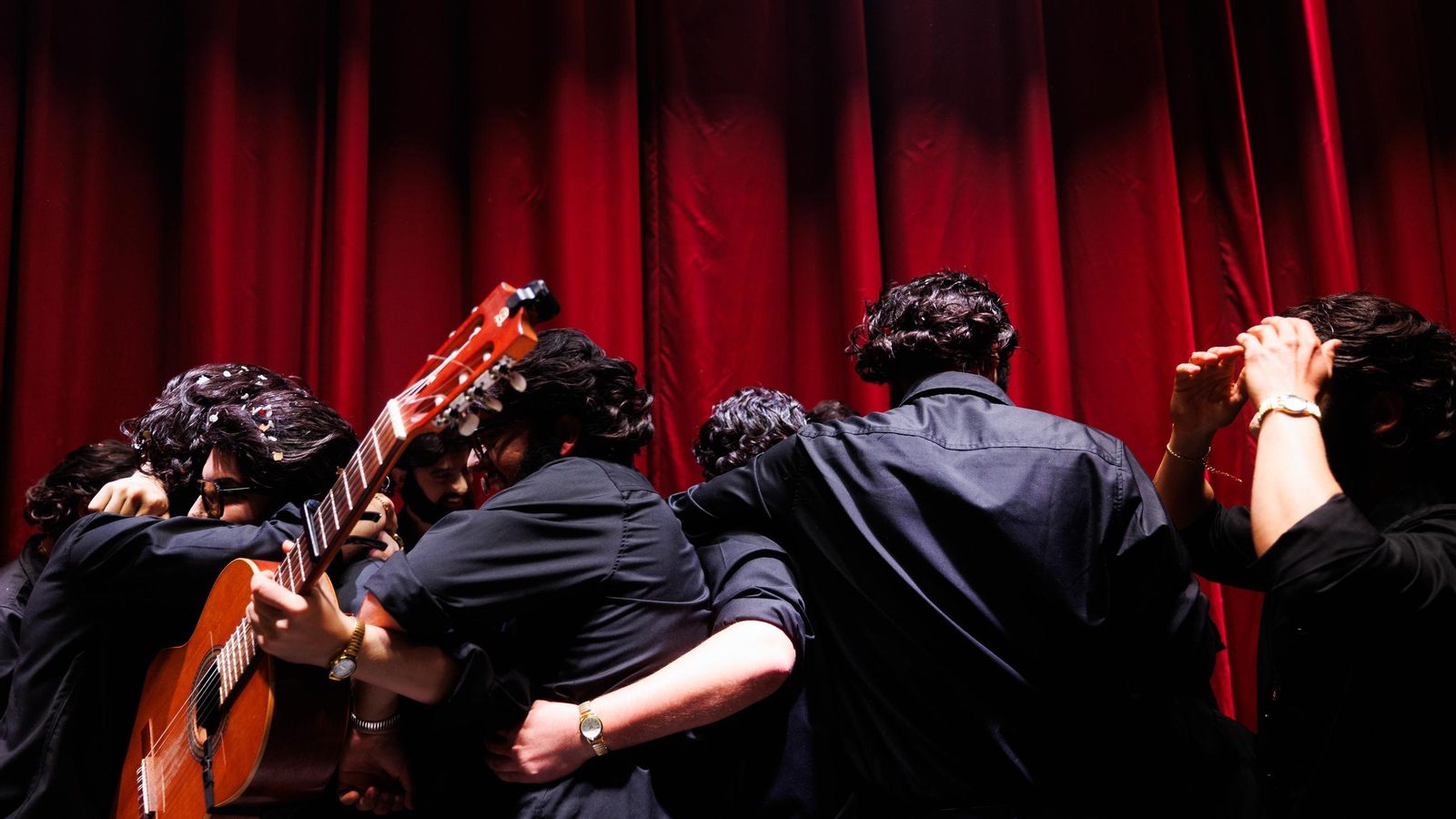 Búscate entre las mejores imágenes de la final del COAC 2025 del Carnaval de Cádiz