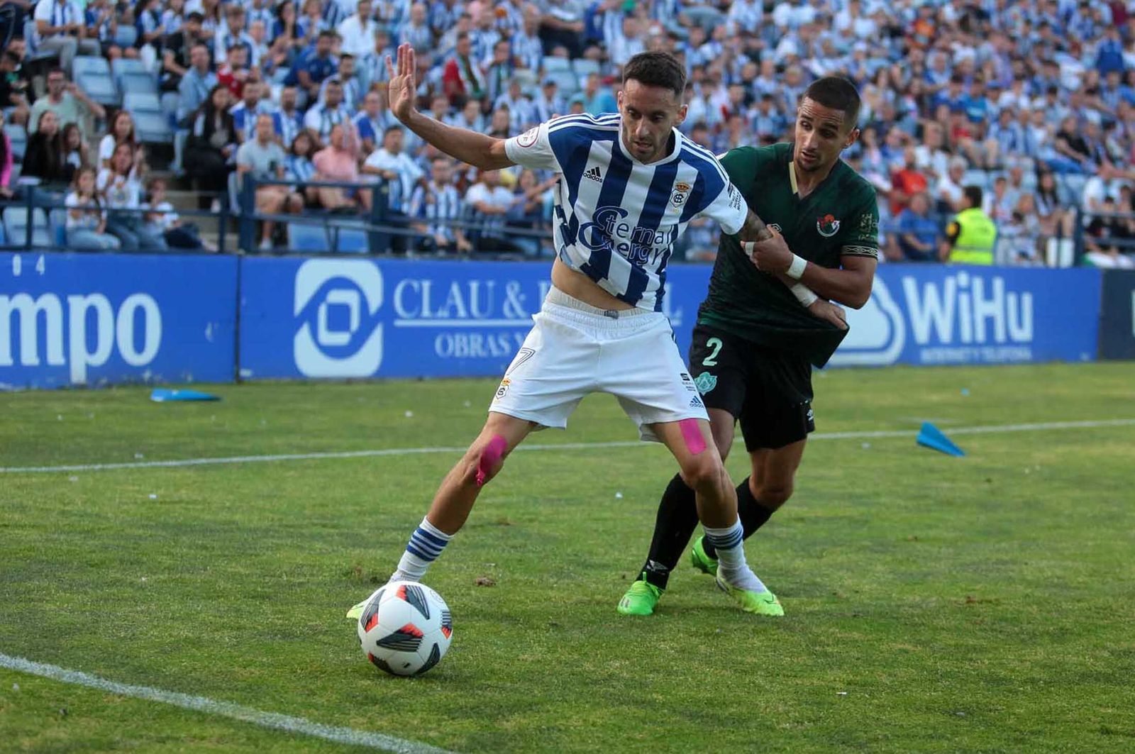 Imágenes del ascenso del Recreativo de Huelva contra el Cacereño