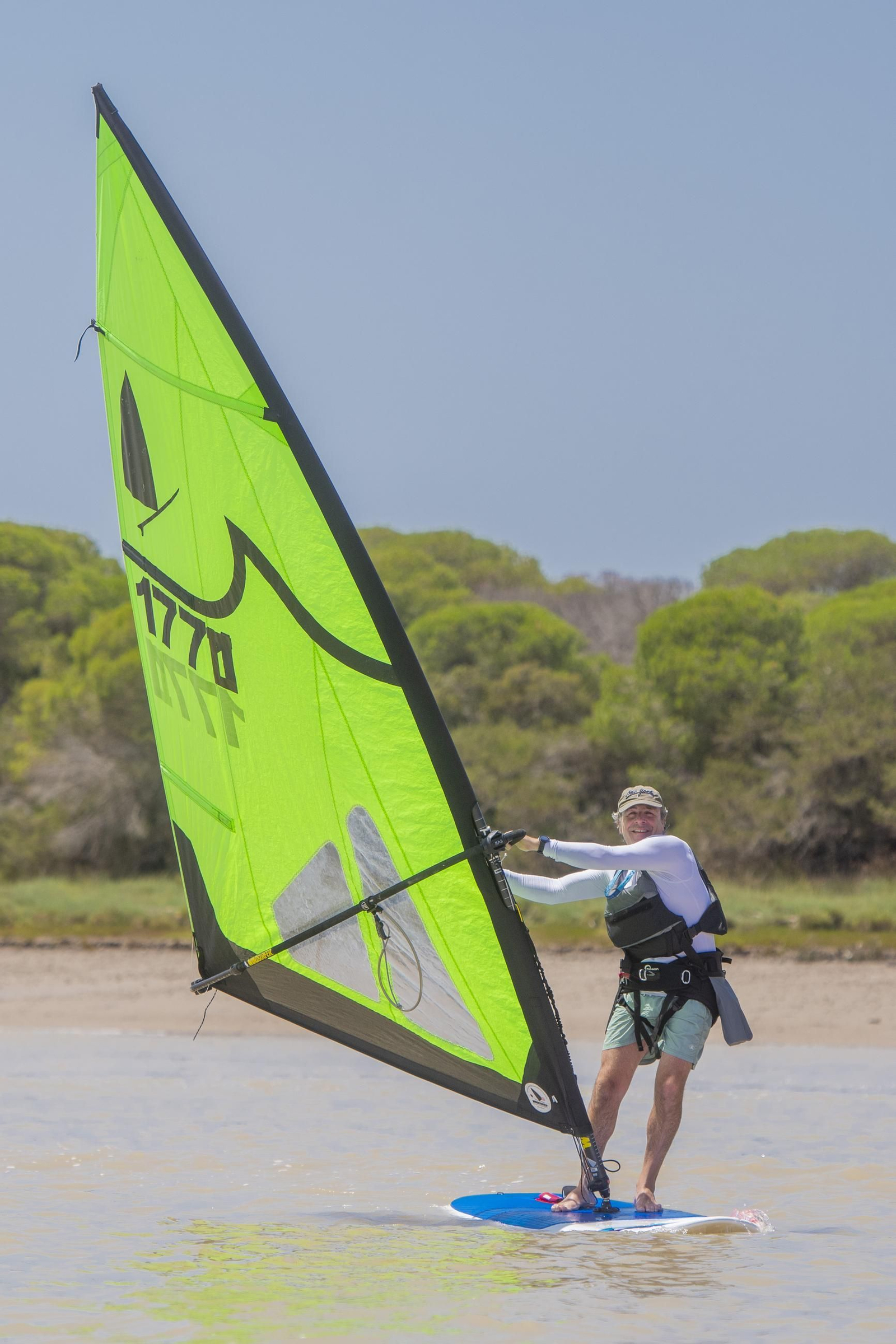 Las espectaculares fotos del Ascenso a Vela del Guadalquivir
