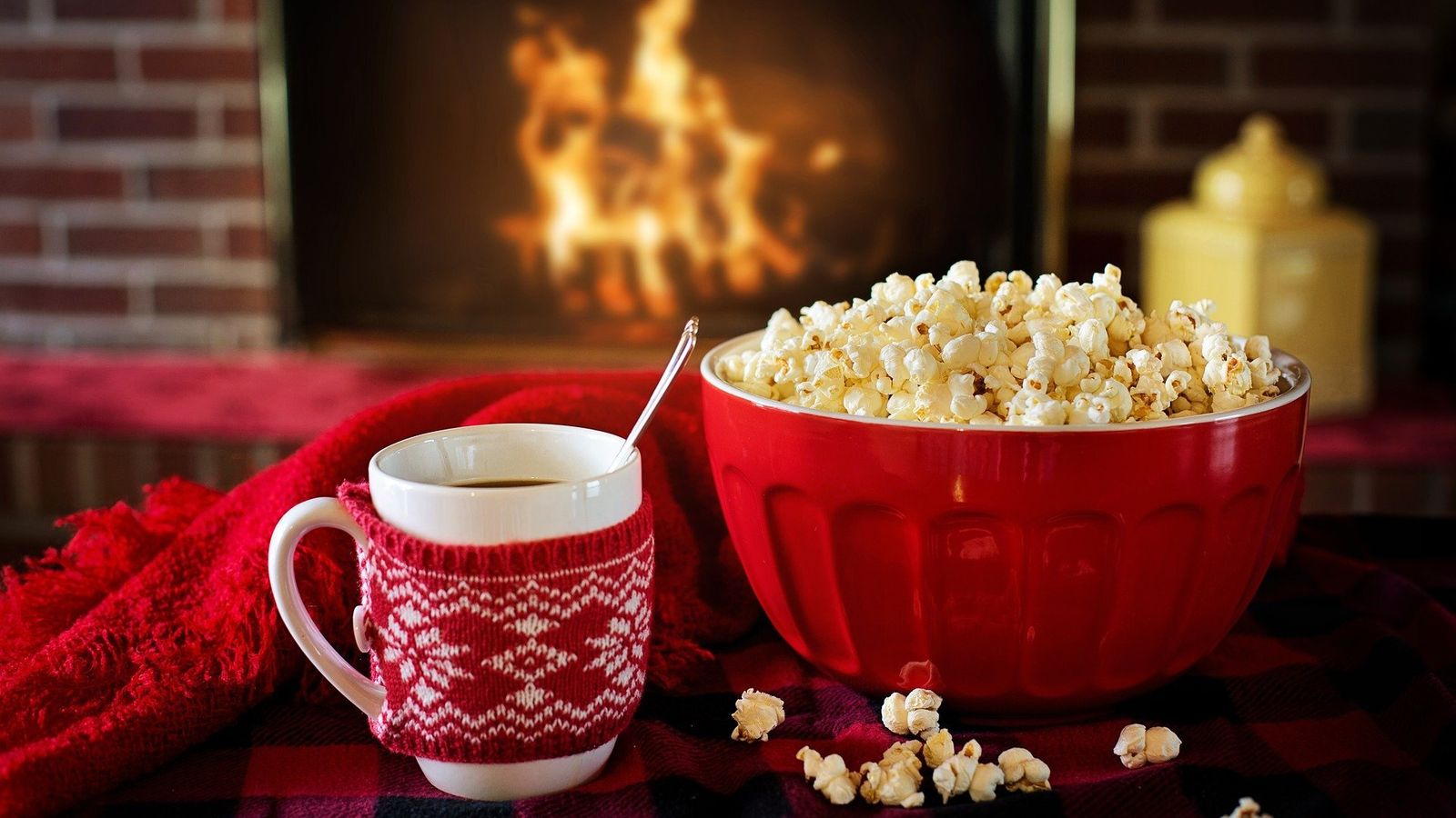 Café, palomitas y chimenea para ver nuestra película favorita