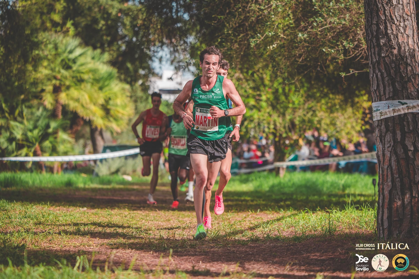 Búscate en las fotos del Cross de Itálica 2025 | 12