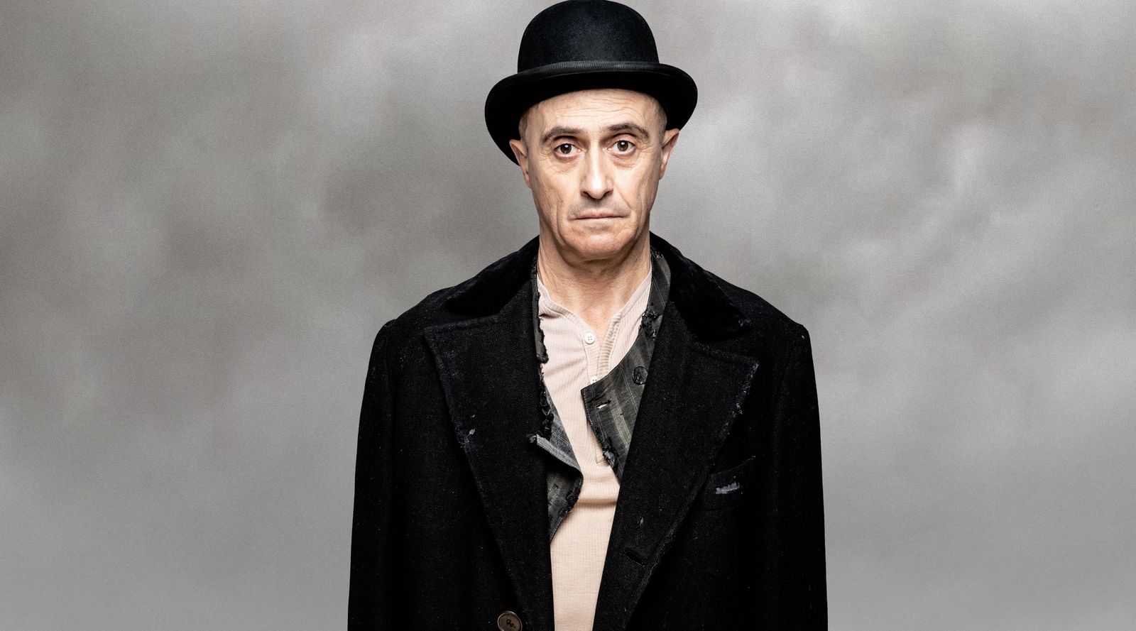 Pepe Viyuela, caracterizado como Estragón, su personaje en 'Esperando a Godot'.