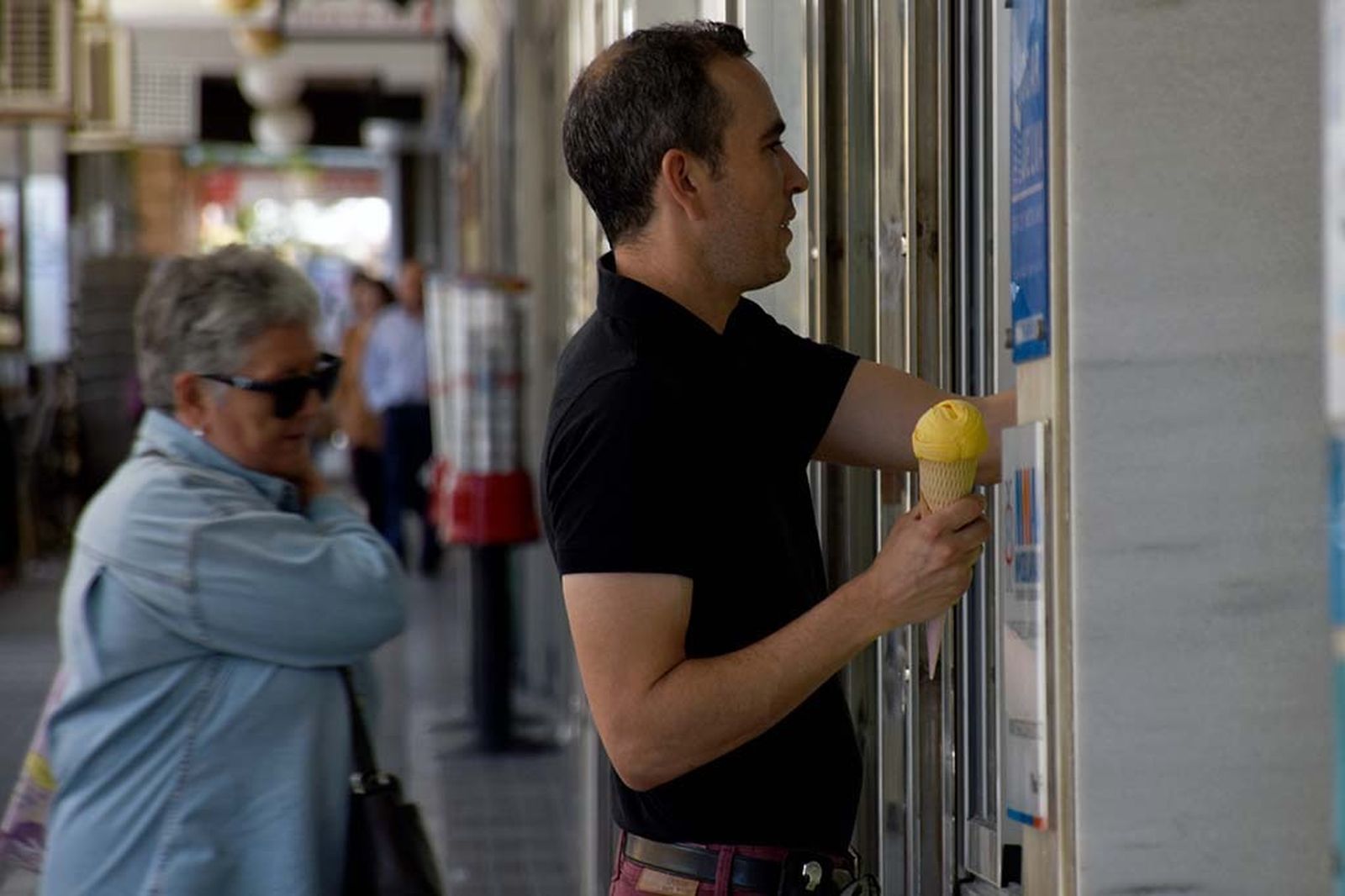 Imágenes del lunes 6 de mayo en Huelva