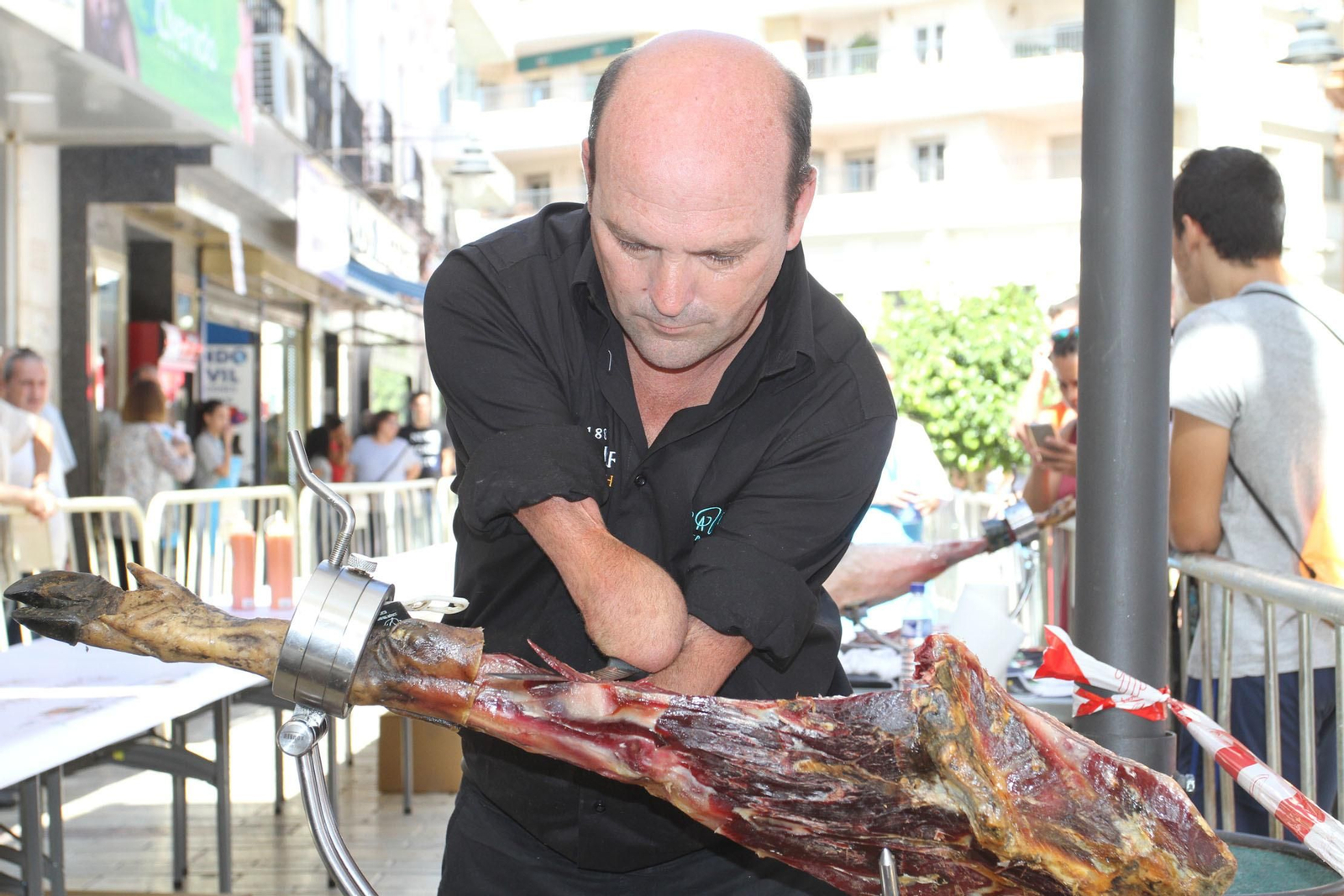 Record Guinnes del bocadillo de jamón mas grande del mundo, en Huelva