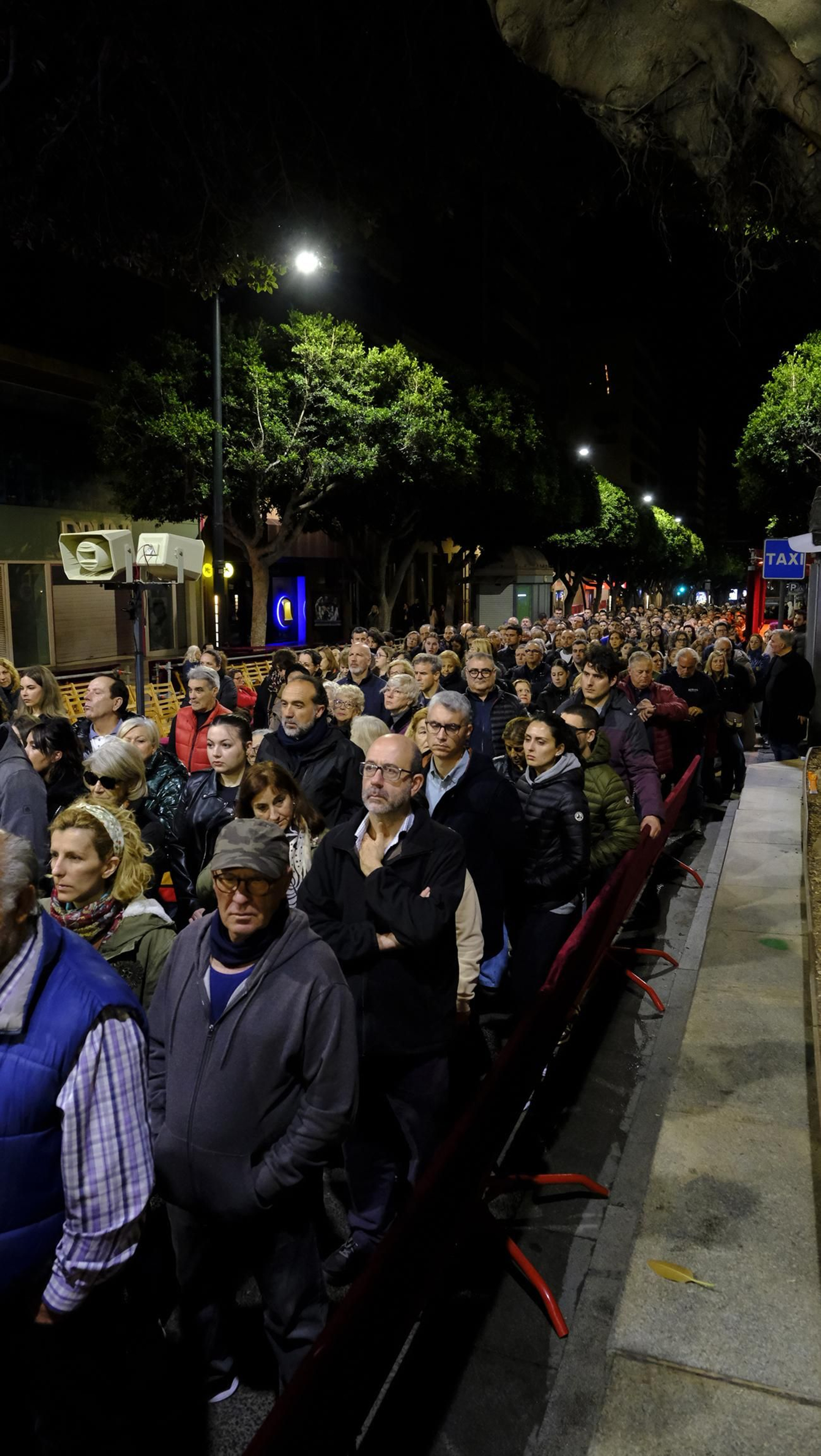 Las imágenes del Vía Crucis del Cristo de la Escucha