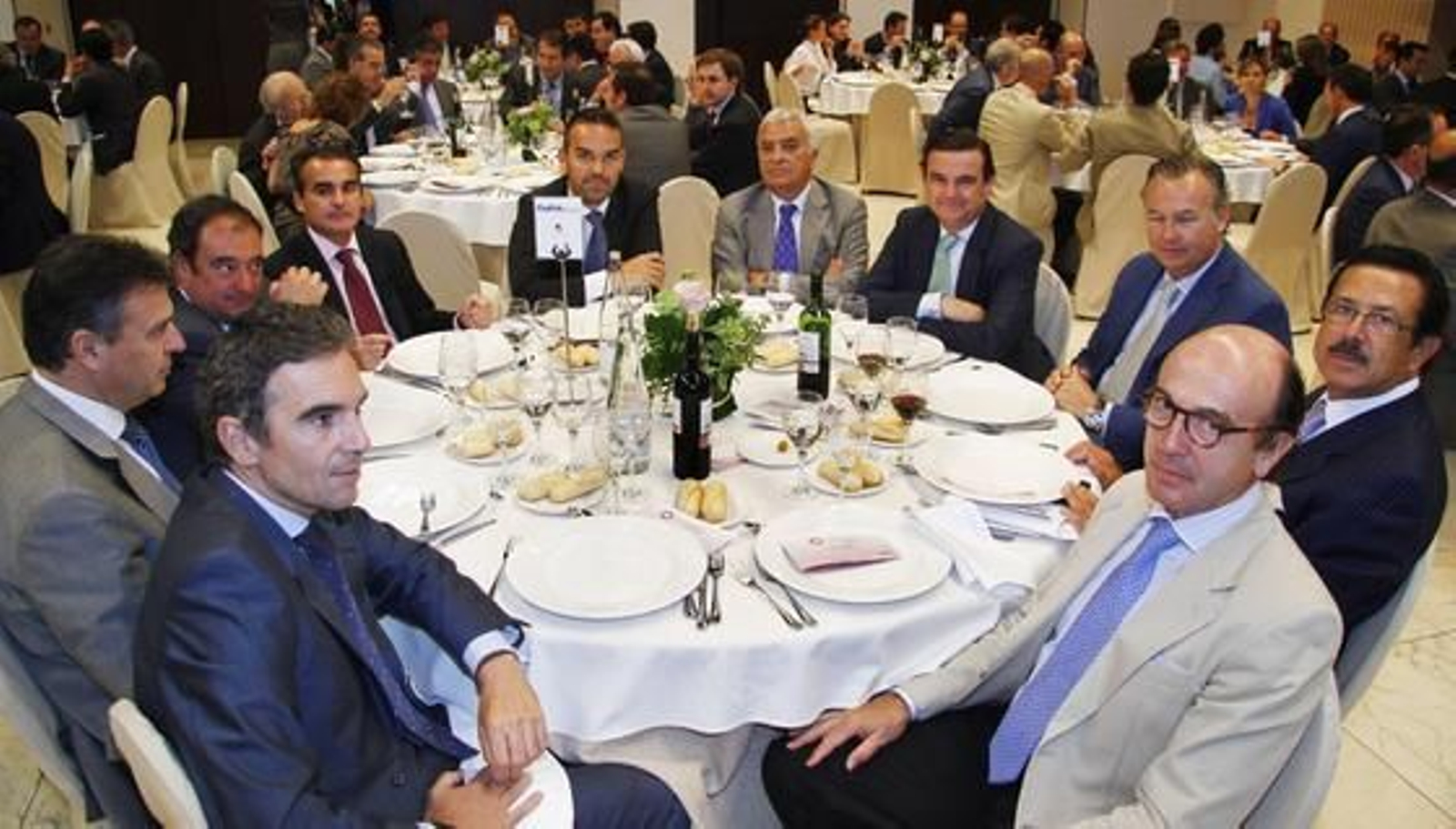 Antonio Miguel Gálvez, Francisco Arteaga, Tomás Valiente, Rafael Herrador, Dionisio López, Antonio Contreras, Álvaro Muñoz de las Casas, José Antonio de la Torre, Antonio Morera vallejo y Luís María González Ruano.

Foto: Juan Carlos Vázquez y Victoria Hidalgo