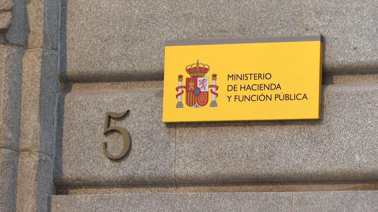 El sueldo de los funcionarios subirá hasta un 4,5% entre 2025 y 2026 y un 6,5% entre 2027-2028