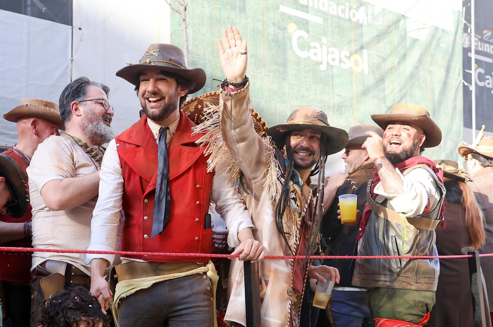 Imágenes de la cabalgata del Carnaval Colombino 2024