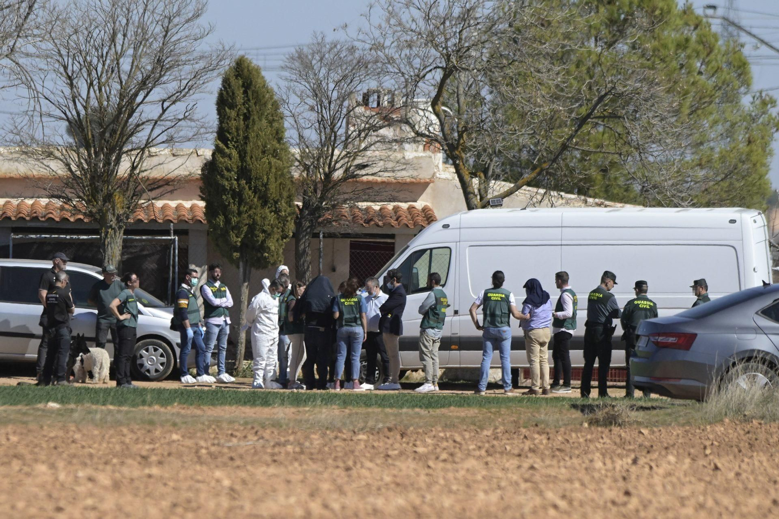 La Guardia Civil registra la finca de Juan Miguel Isla