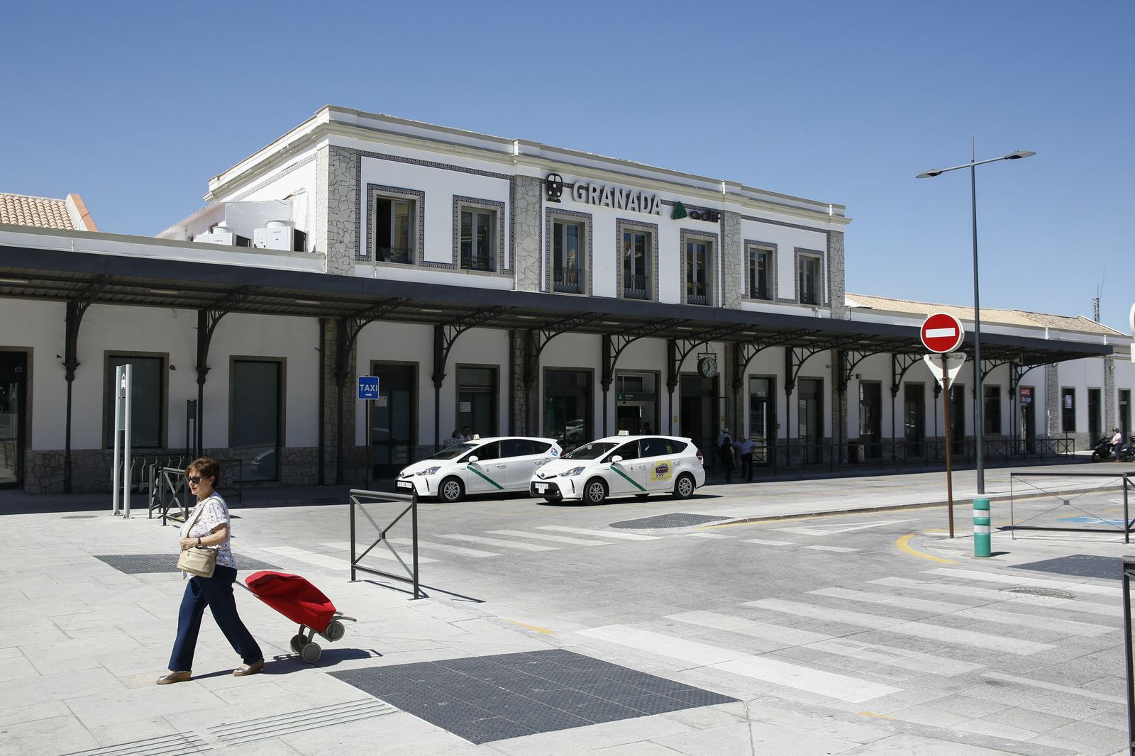 El Ayuntamiento da vía libre a que la estación de tren se llame Fiscal Luis Portero