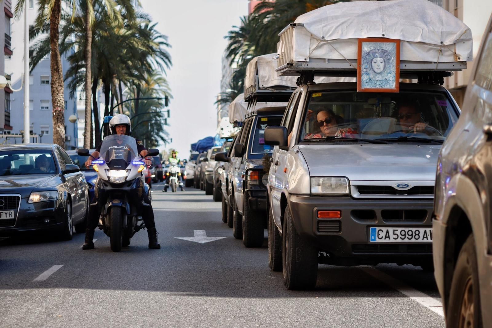La llegada de la Hermandad del Rocío gaditana a Cádiz