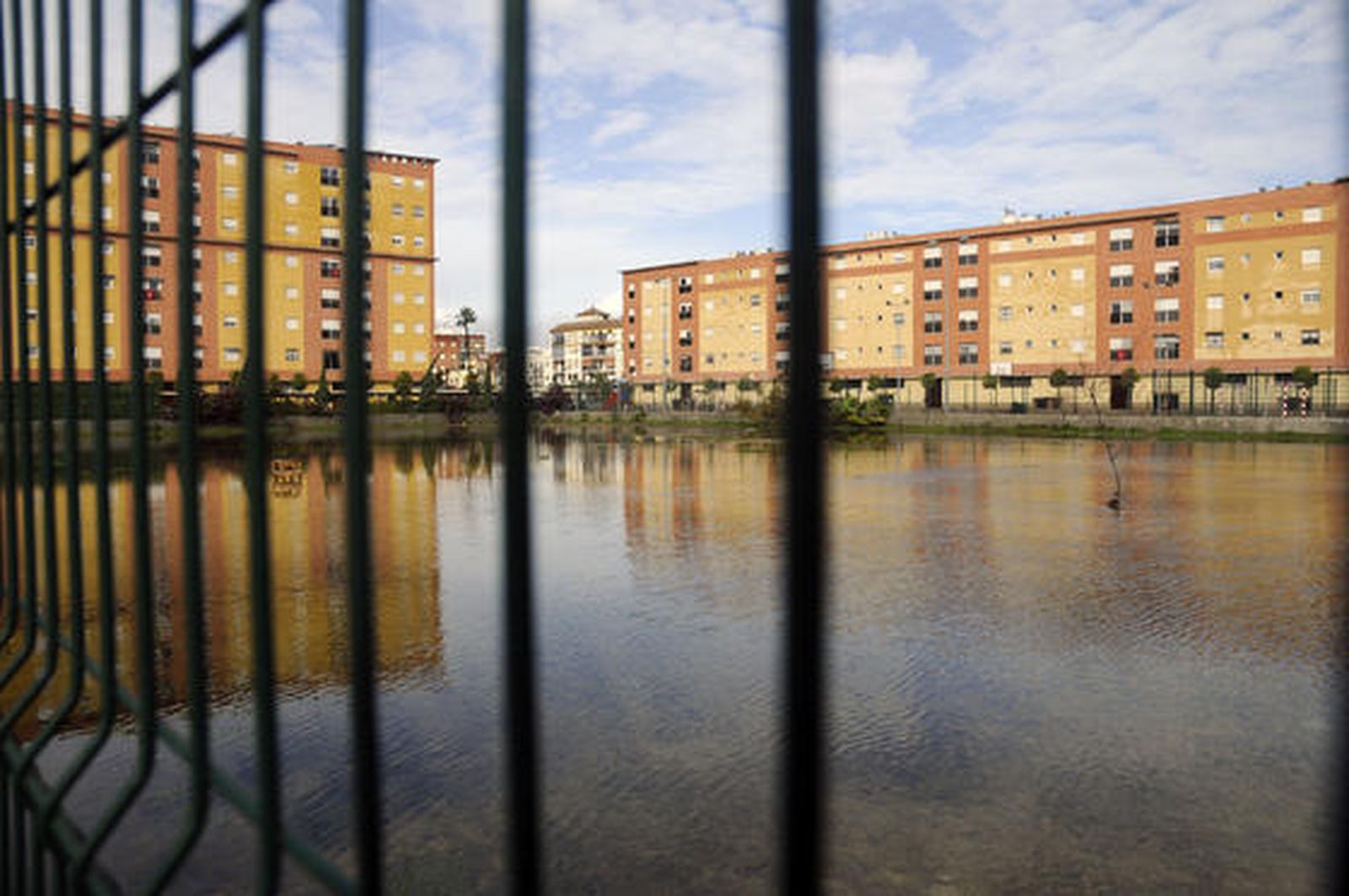 Algunos de los parques de la capital han sufrido inundaciones.

Foto: J. C. Vázquez, B. Vargas y A. Pizarro