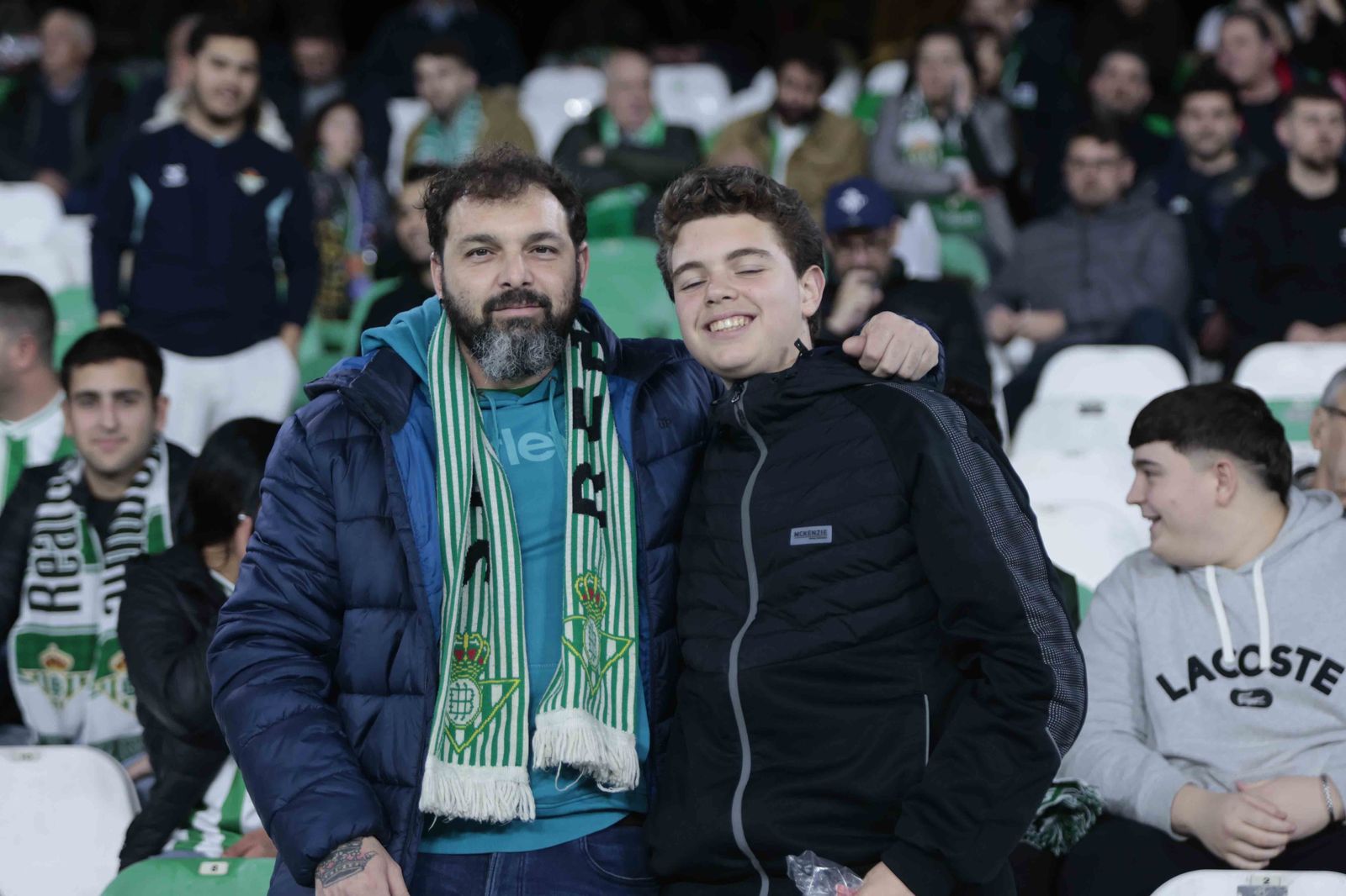 Búscate en las gradas del Villamarín