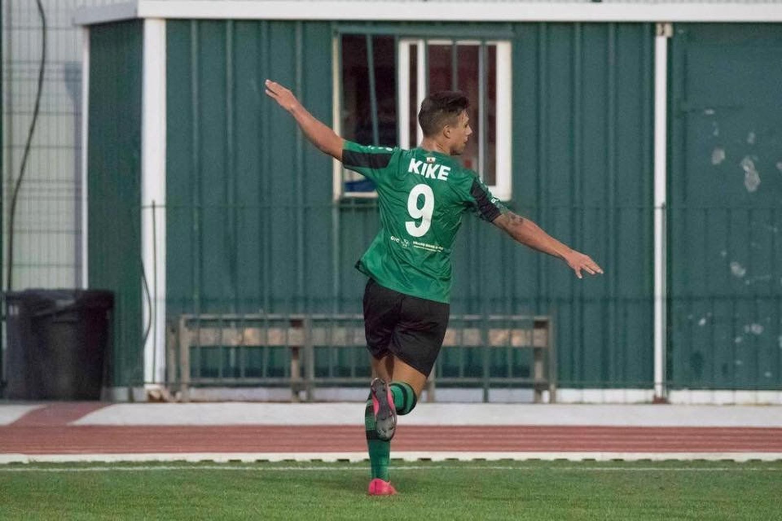 El goleador Kike Gómez.