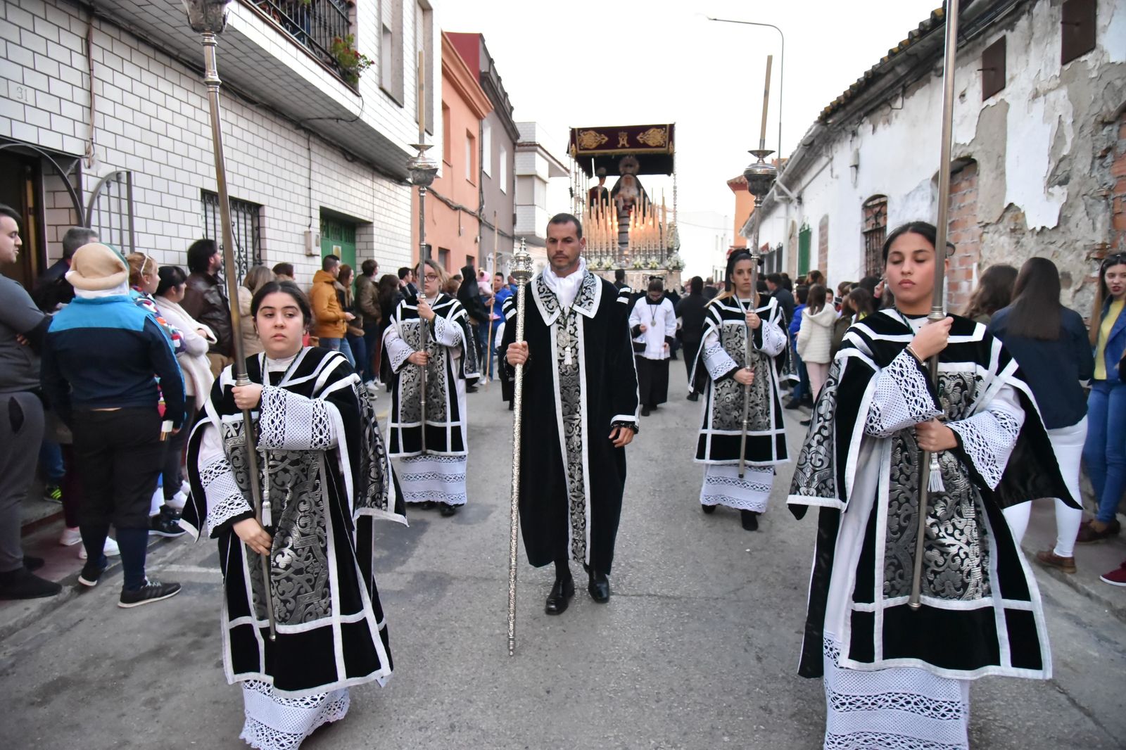Imágenes del Lunes Santo en La Línea