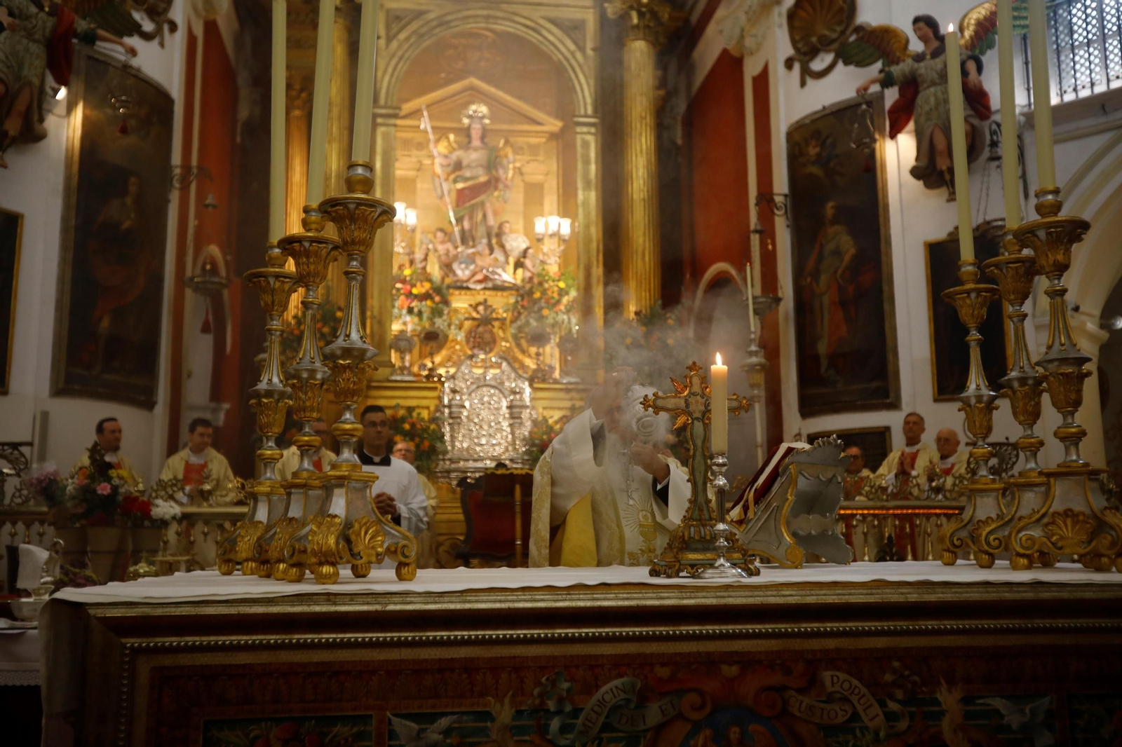 Las mejores fotos de la misa en honor a San Rafael de Córdoba