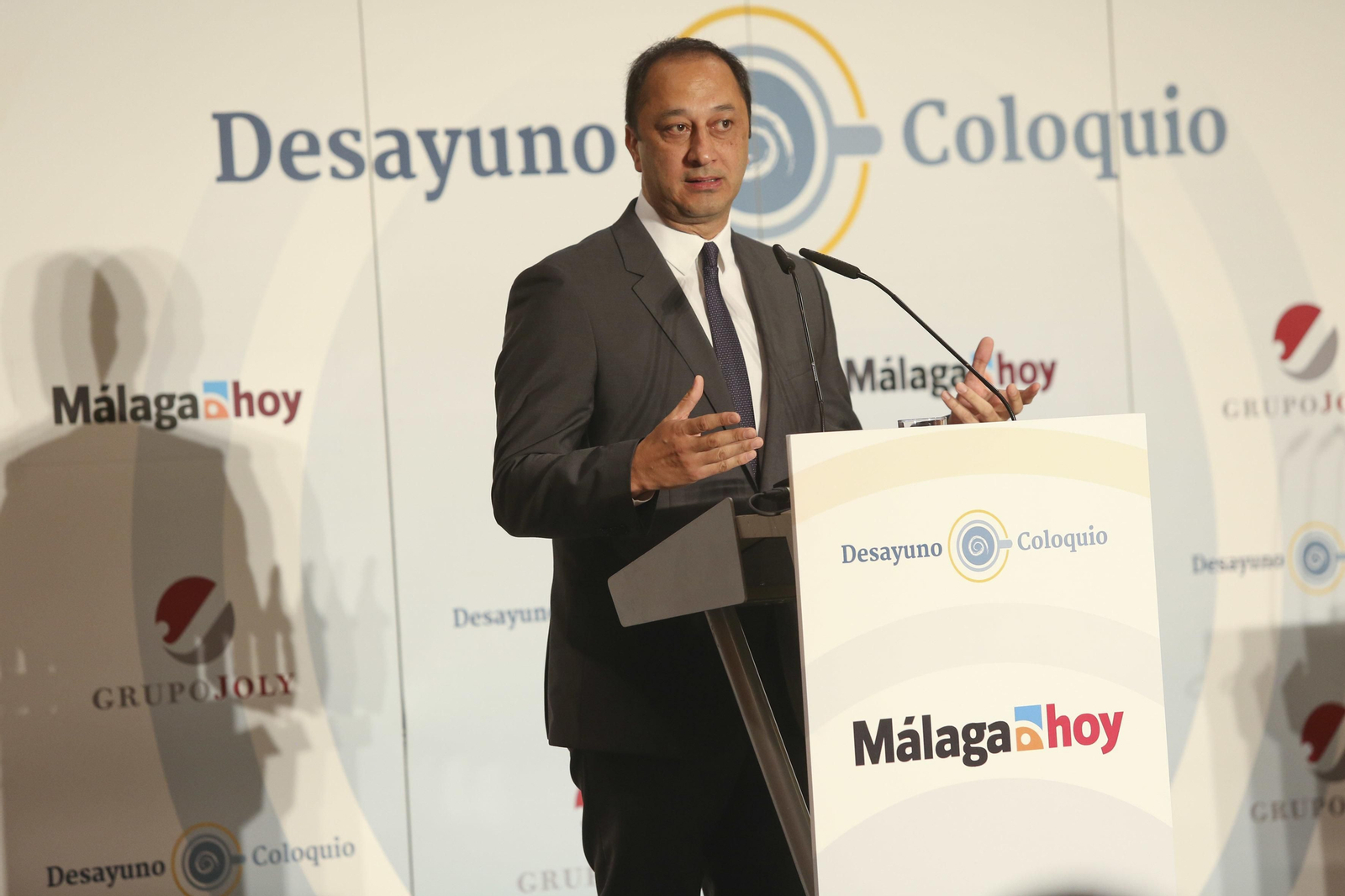 Desayuno informativo del Grupo Joly con el delegado del Gobierno en Andalucía