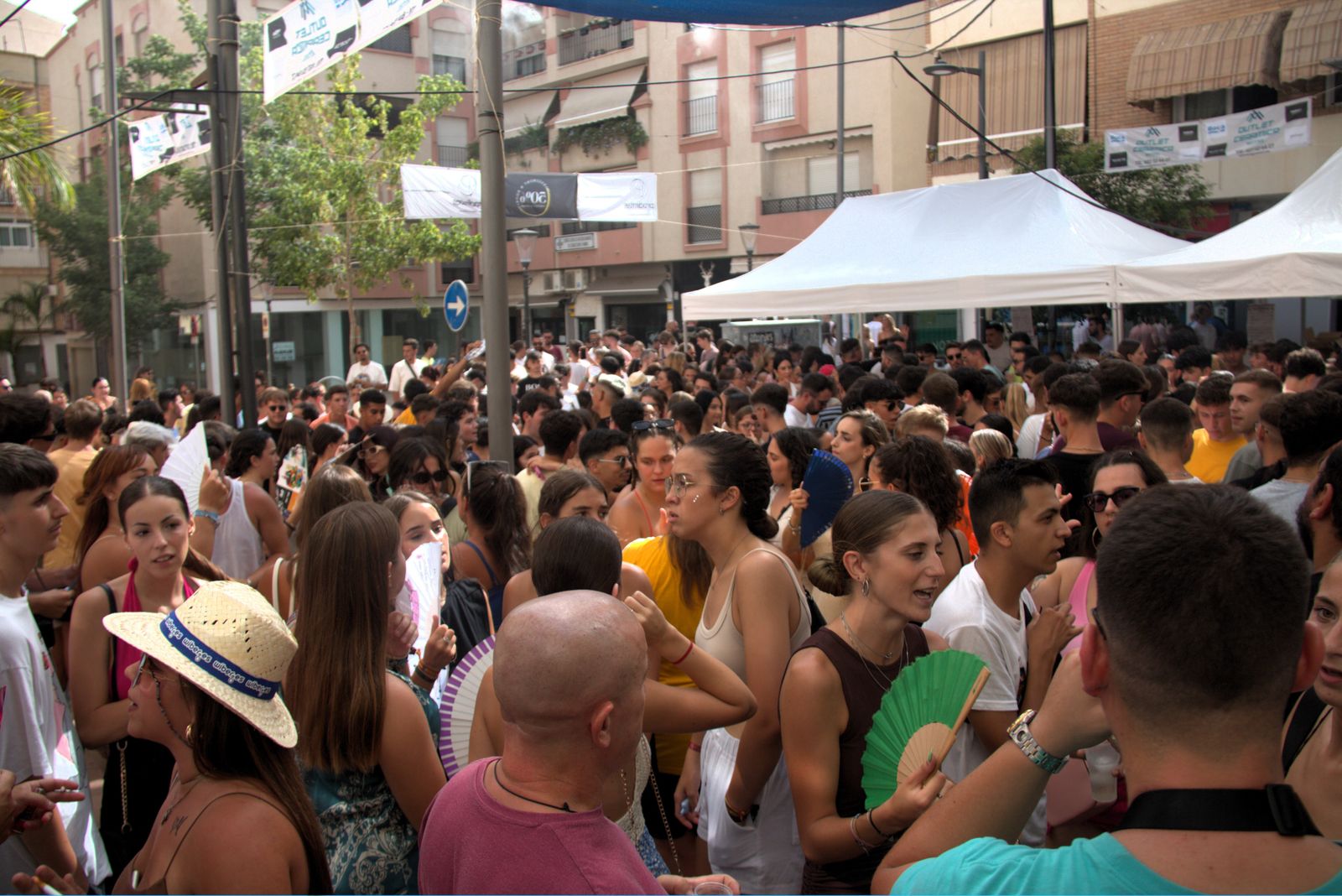 Gran ambiente en el segundo día de feria de día de Motril