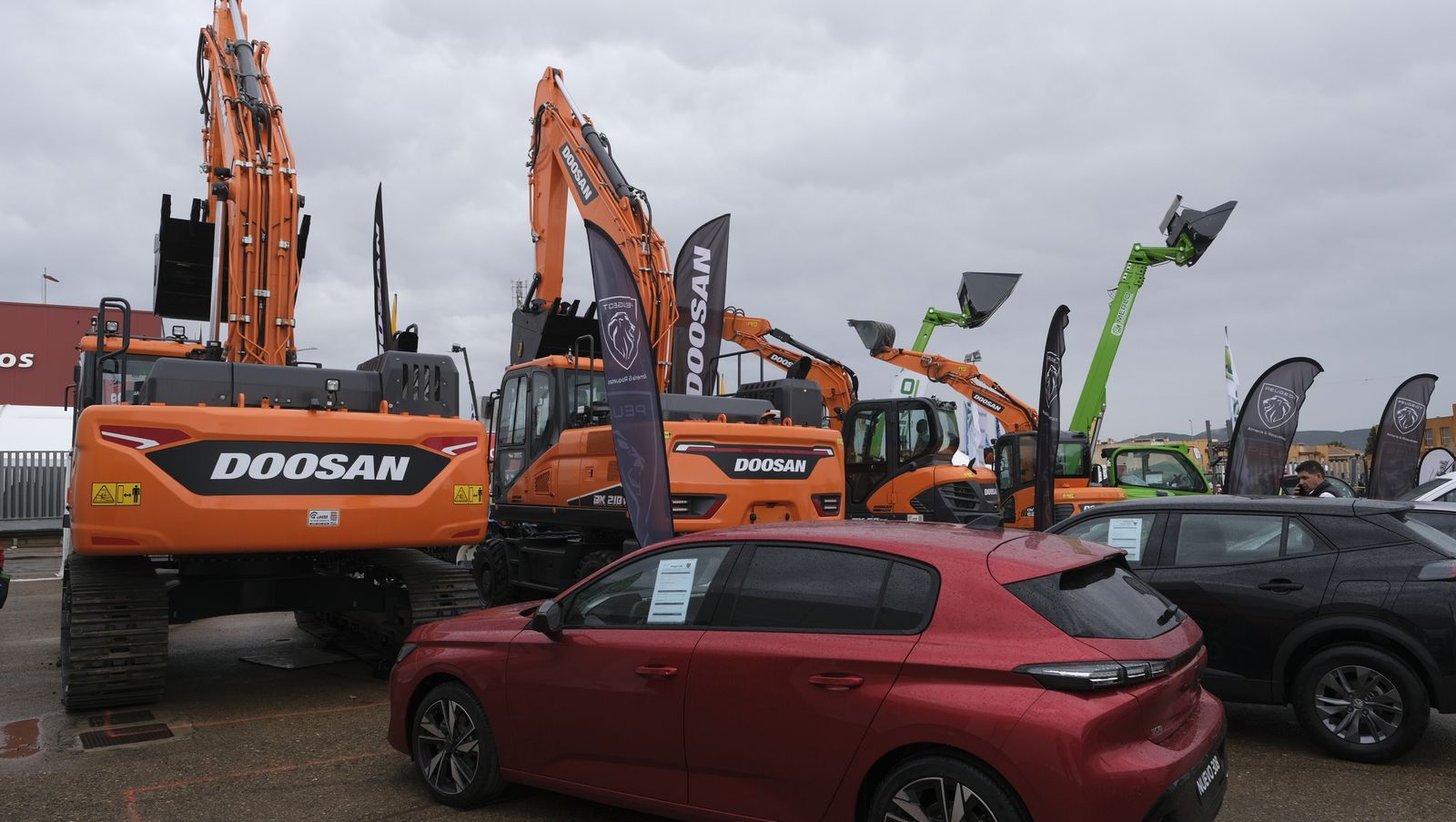 Imágenes del primer día de Expolevante Níjar.