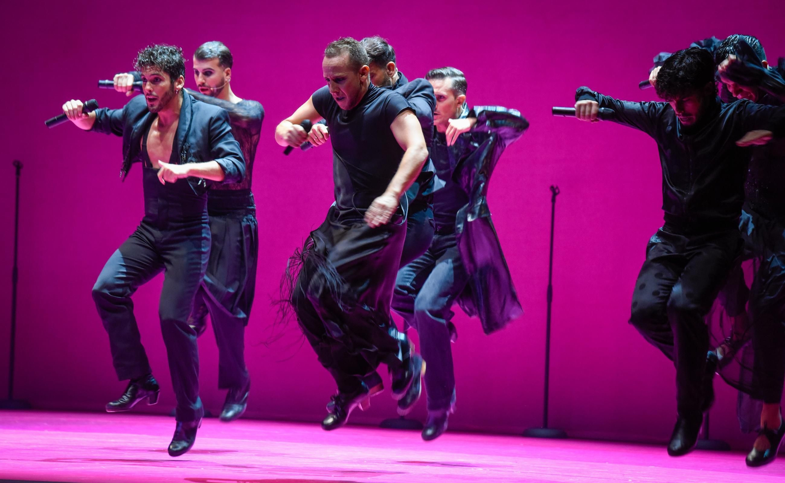 "Muerta de amor", el espectáculo de Manuel Liñán en la Bienal de Flamenco de Sevilla
