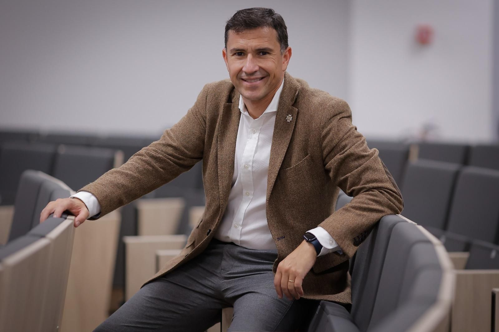 El presidente del Colegio de Enfermería de Sevilla, Víctor Bohórquez.