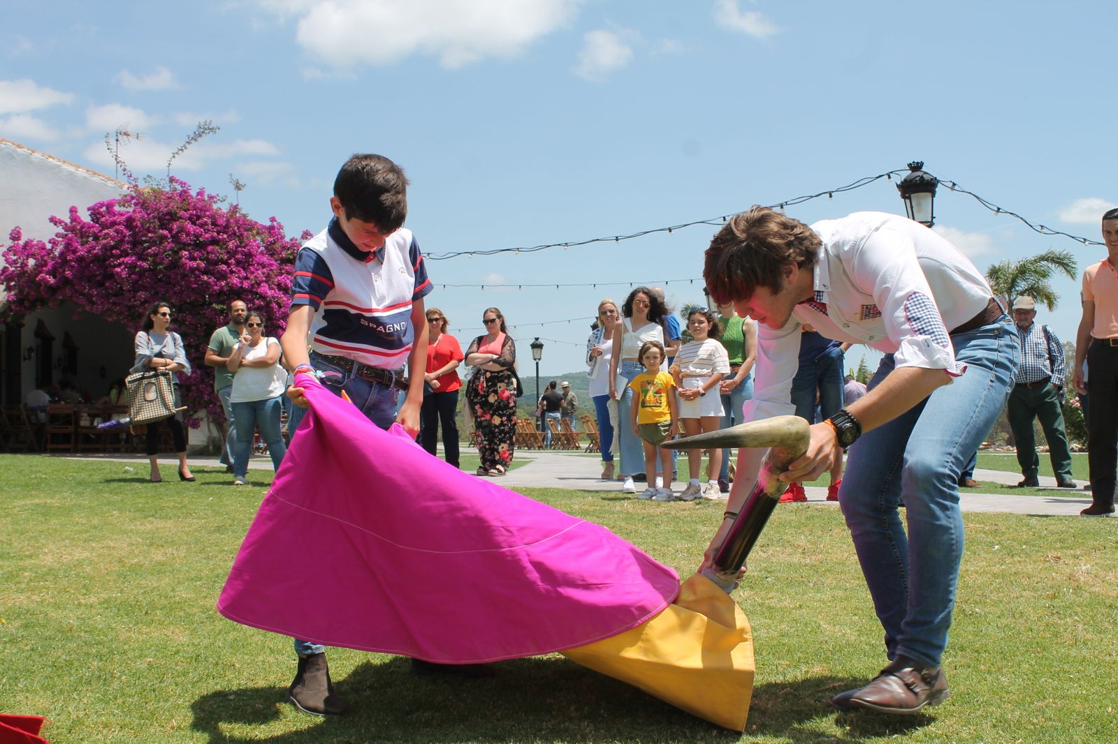 Clase de toreo de salón para los niños