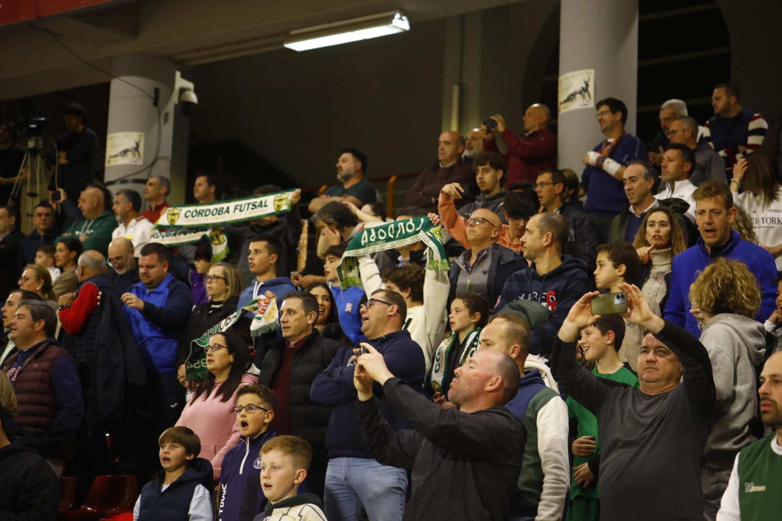 Las mejores fotos del Córdoba Futsal - Osasuna Magna en Vista Alegre