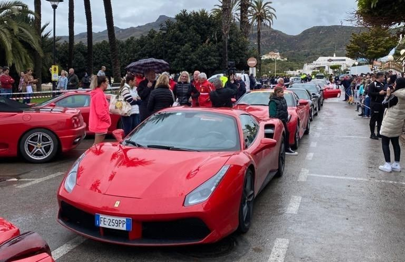 Los míticos Ferrari ya recorren la provincia.