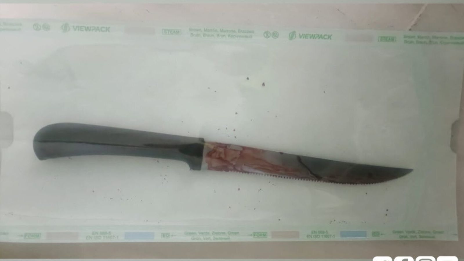 Amenaza a su pareja con un cuchillo e intenta degollarse ante la presencia policial