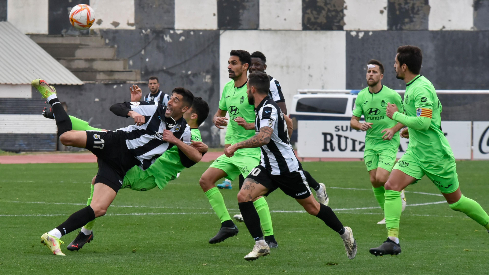 Las fotos de la victoria de la Balona sobre el Atlético Baleares (1-0)
