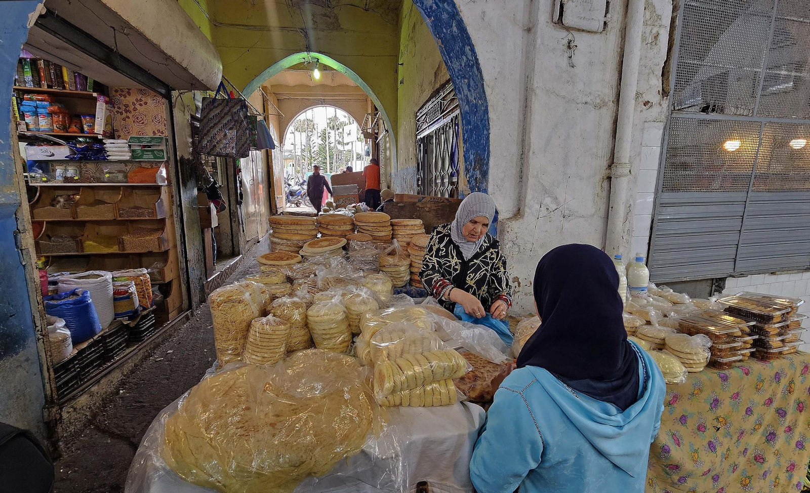 Un paseo por la ciudad de Tánger, en imágenes