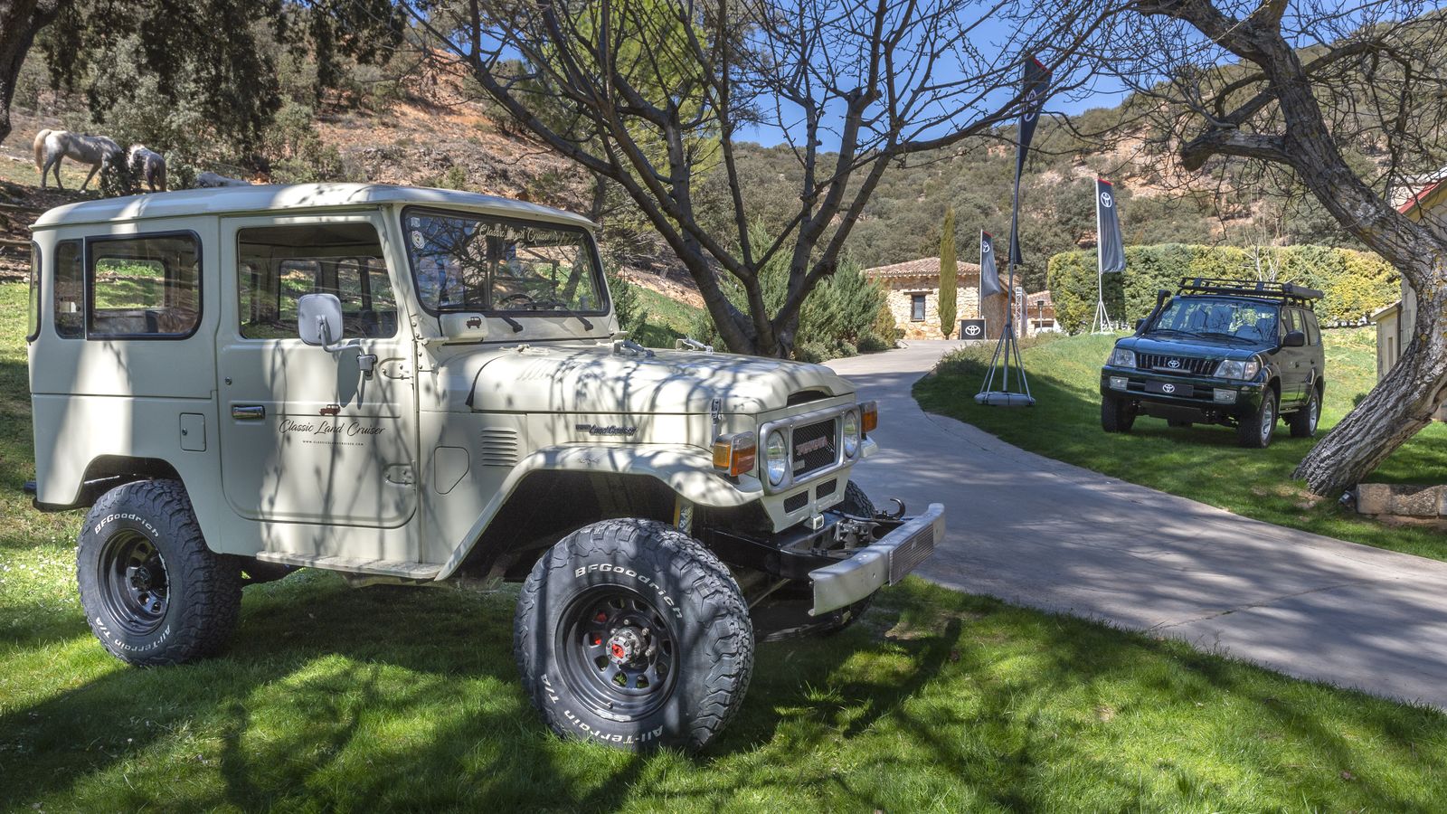 Durante 70 años, Toyota ha estado aportando al mercado diferentes generaciones de modelos 4x4, con el Land Cruiser como pilar de la gama.