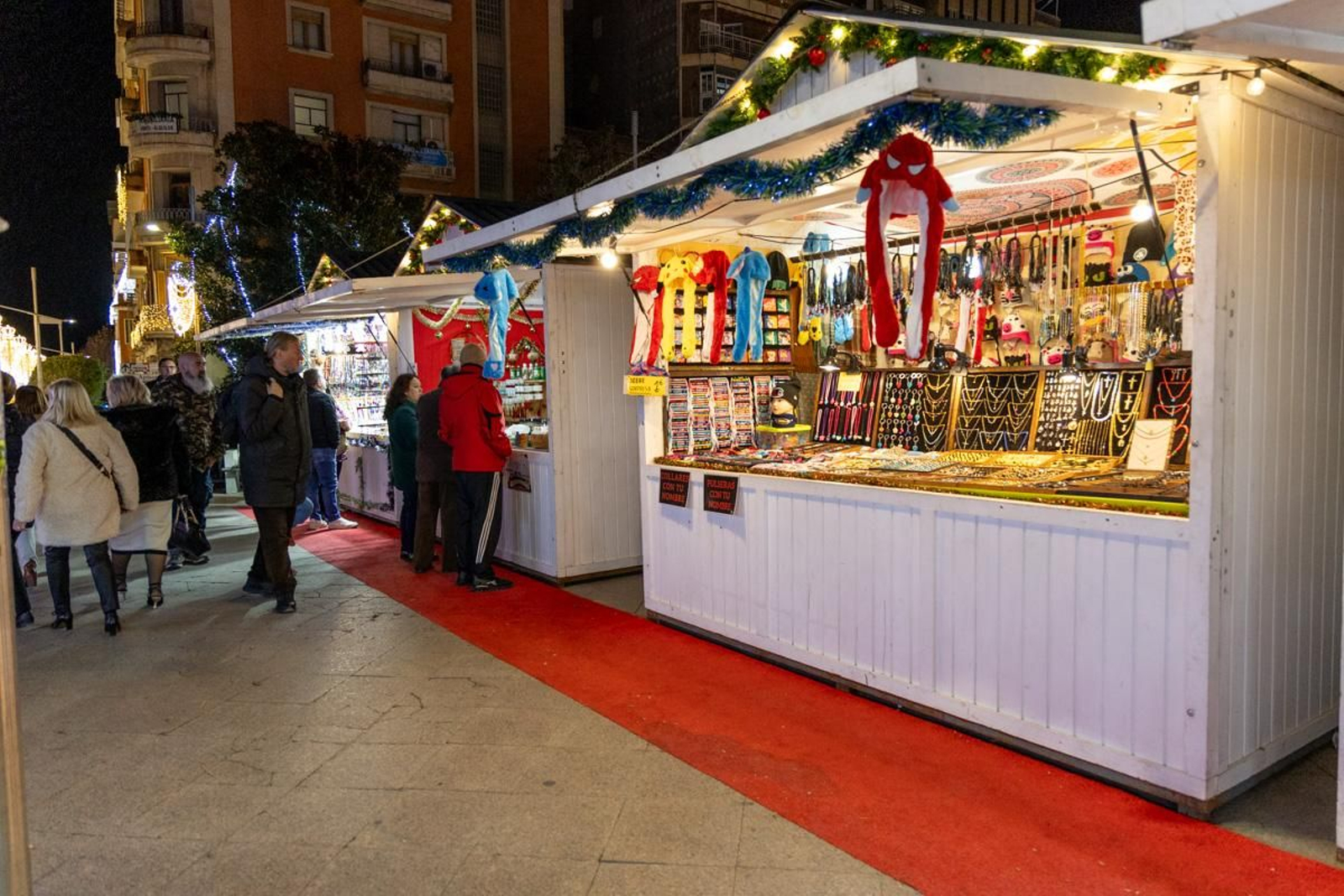 El Mercado de la Navidad de Jaén está en la Plaza de la Constitución.