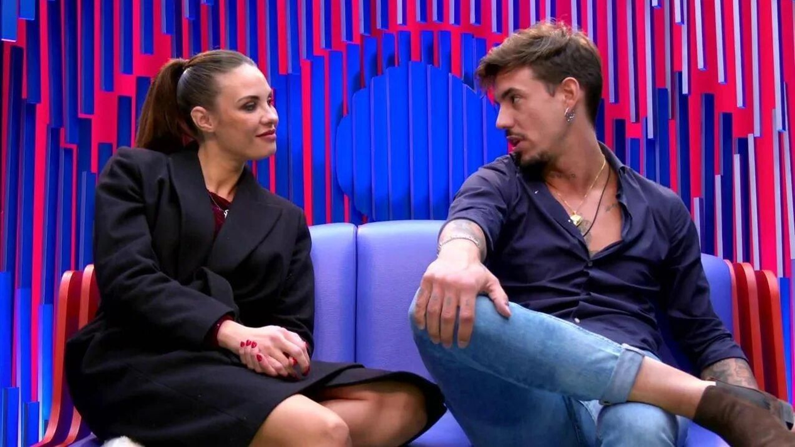 Jessica Bueno y Luitingo han mantenido una conversación íntima en el confesionario.