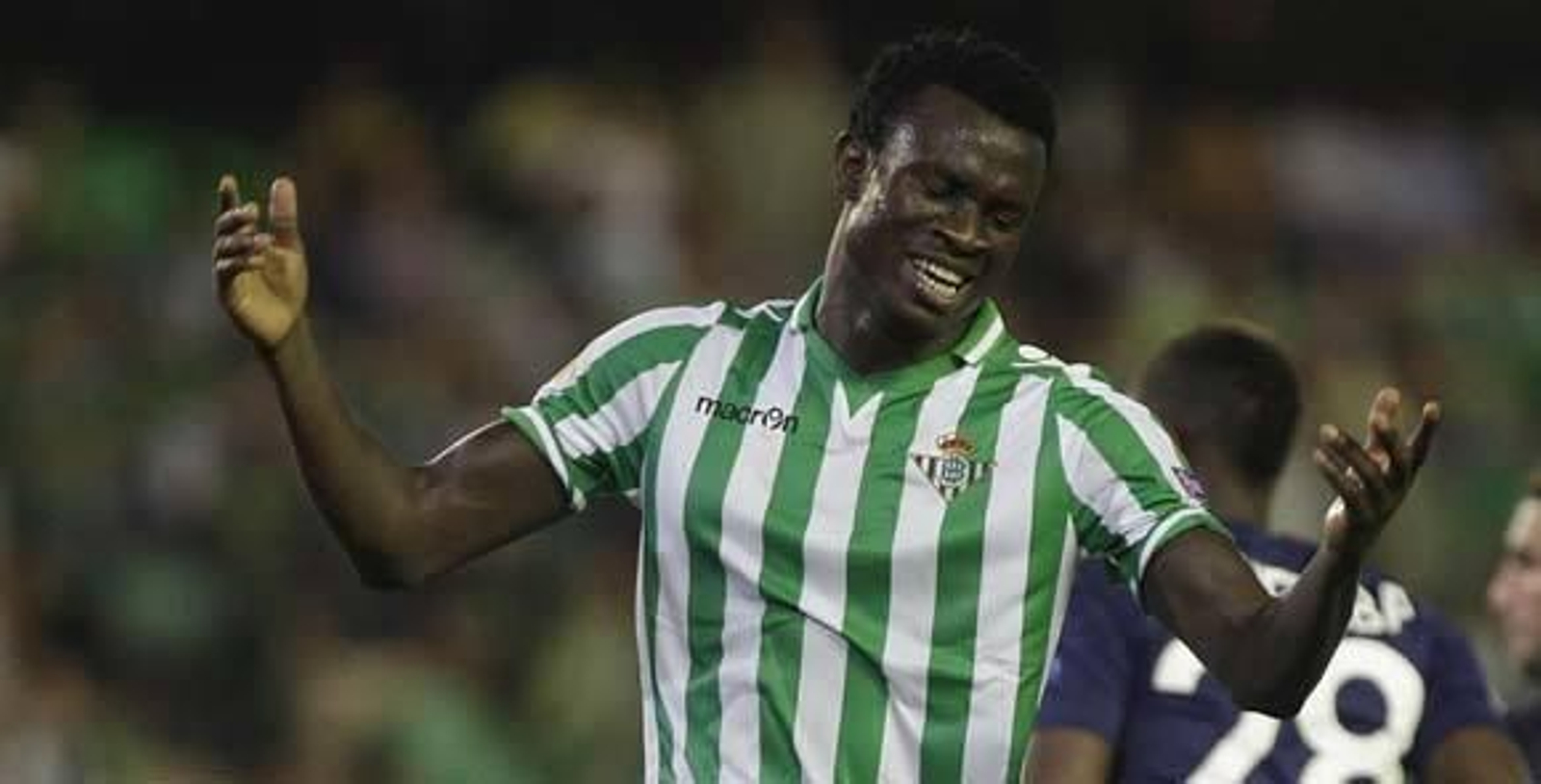 Calderón convoca a dos jugadores del filial para Vallecas