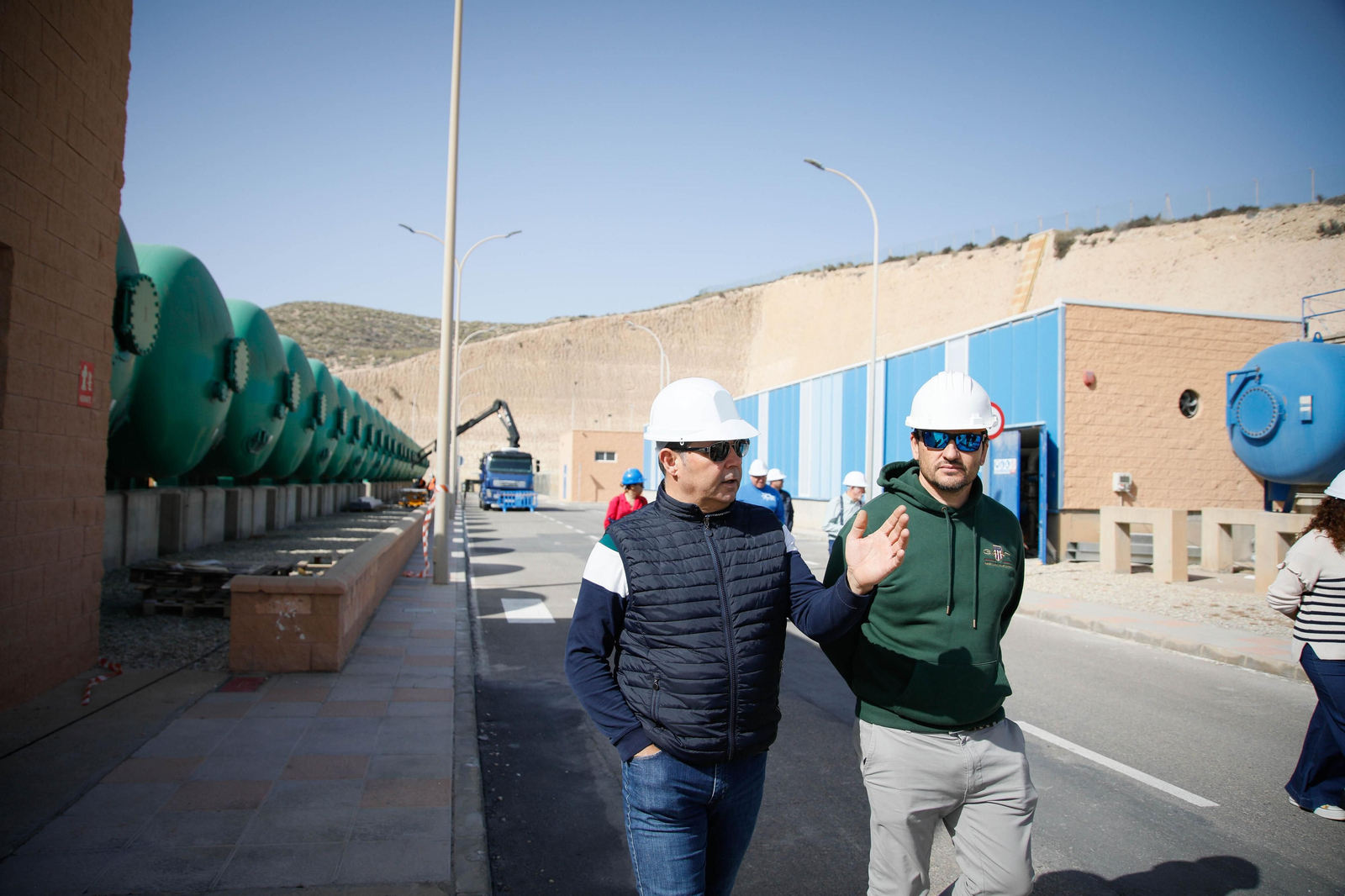 CUCN visita la desaladora de Carboneras y las balsas de Níjar