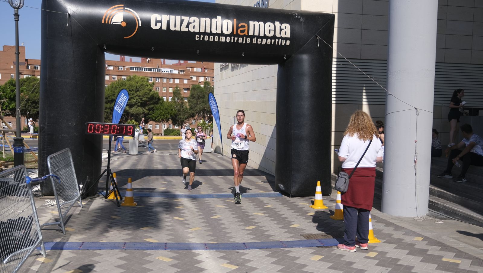 Imágenes de la II Carrera Sin Humo, en Almería