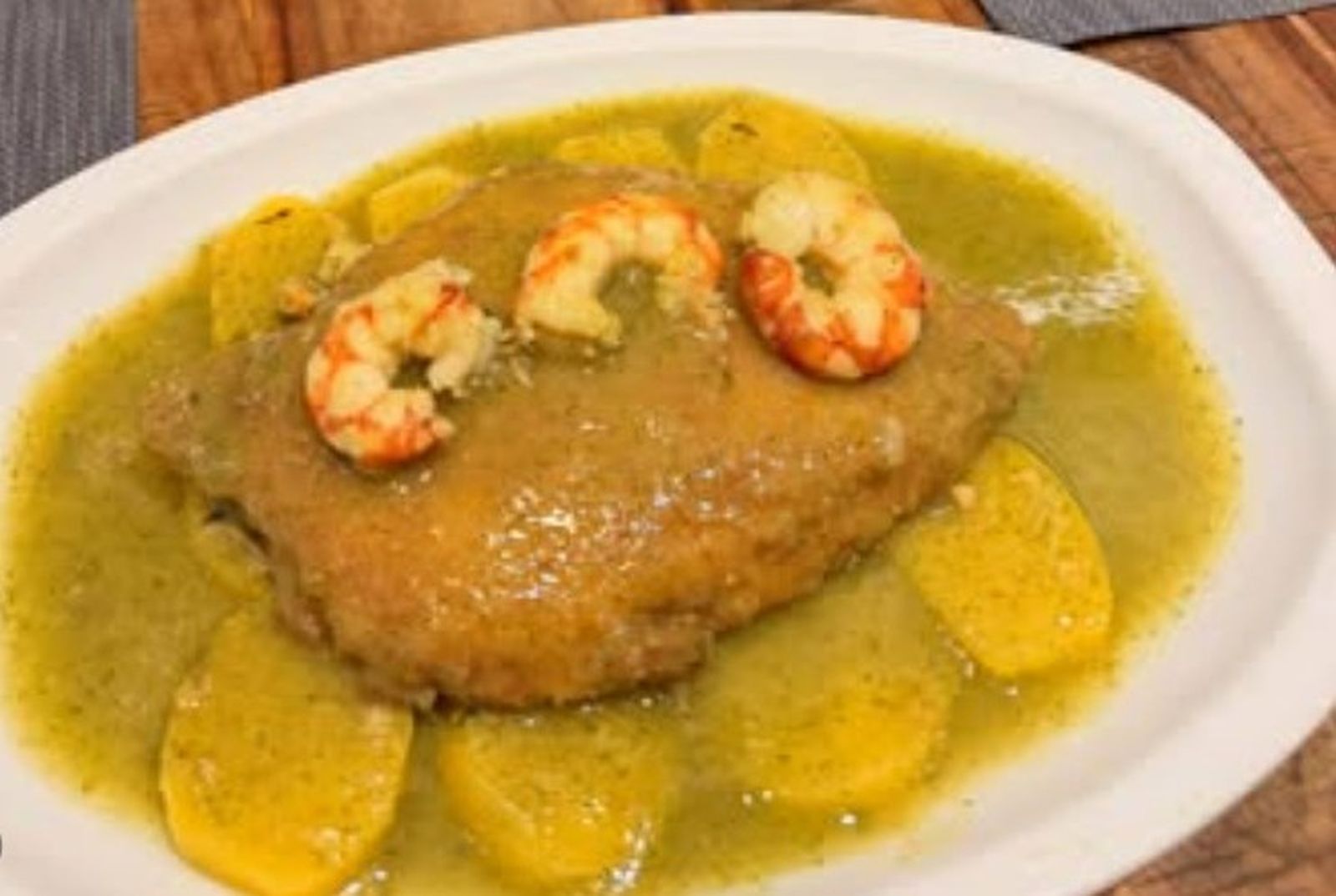 Cachopo de pescado de La Cueva de Plocia (Cádiz)
