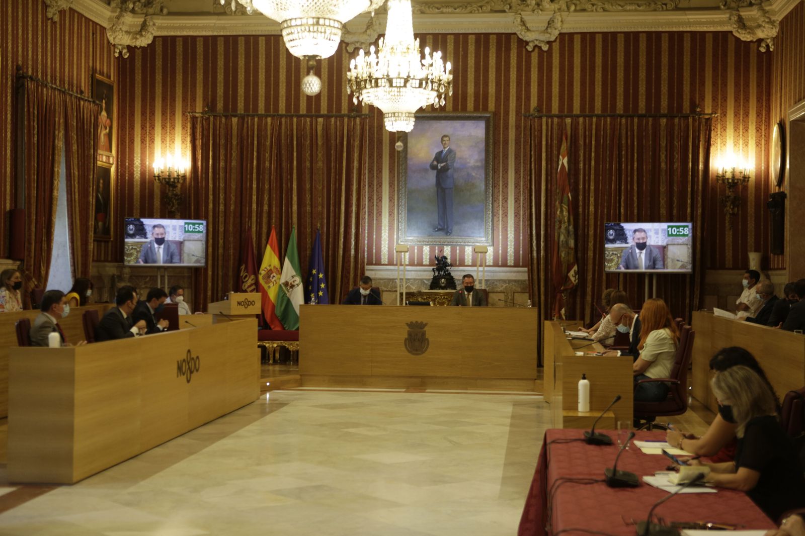 Un pleno celebrado en el Ayuntamiento de Sevilla.