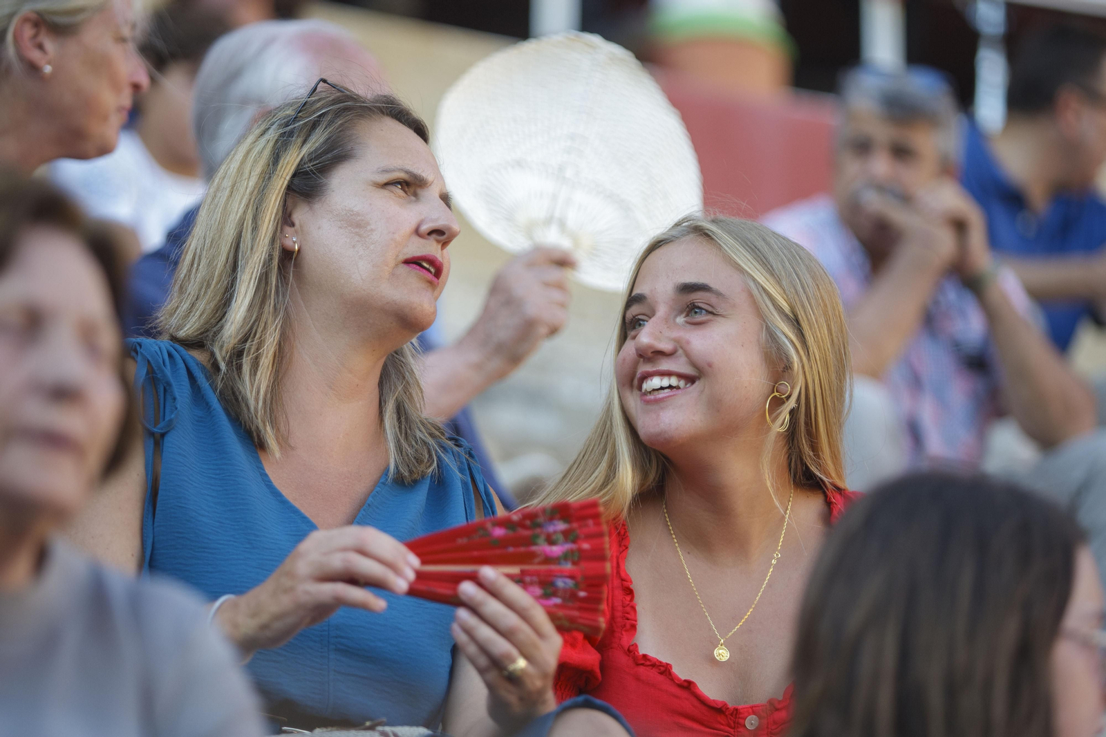 Búscate en la corrida de toros de El Puerto con Escribano, Morilla y Pinar