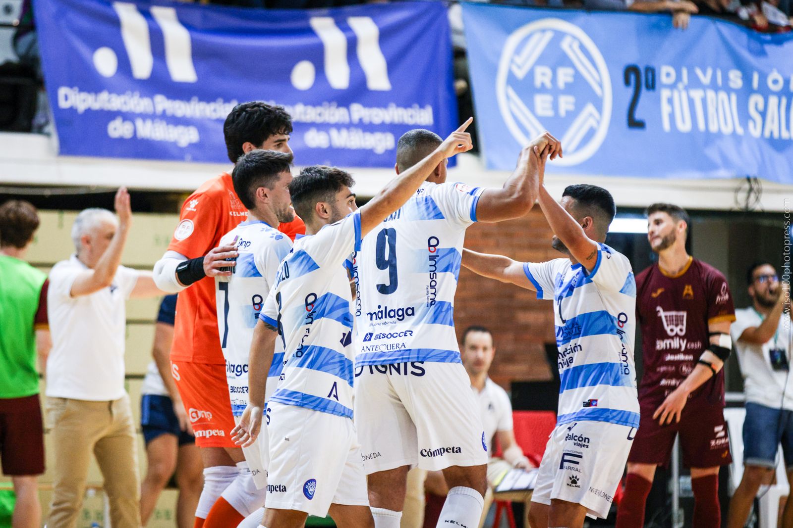 El Málaga Ciudad Redonda fuerza el tercer partido ante el Alzira