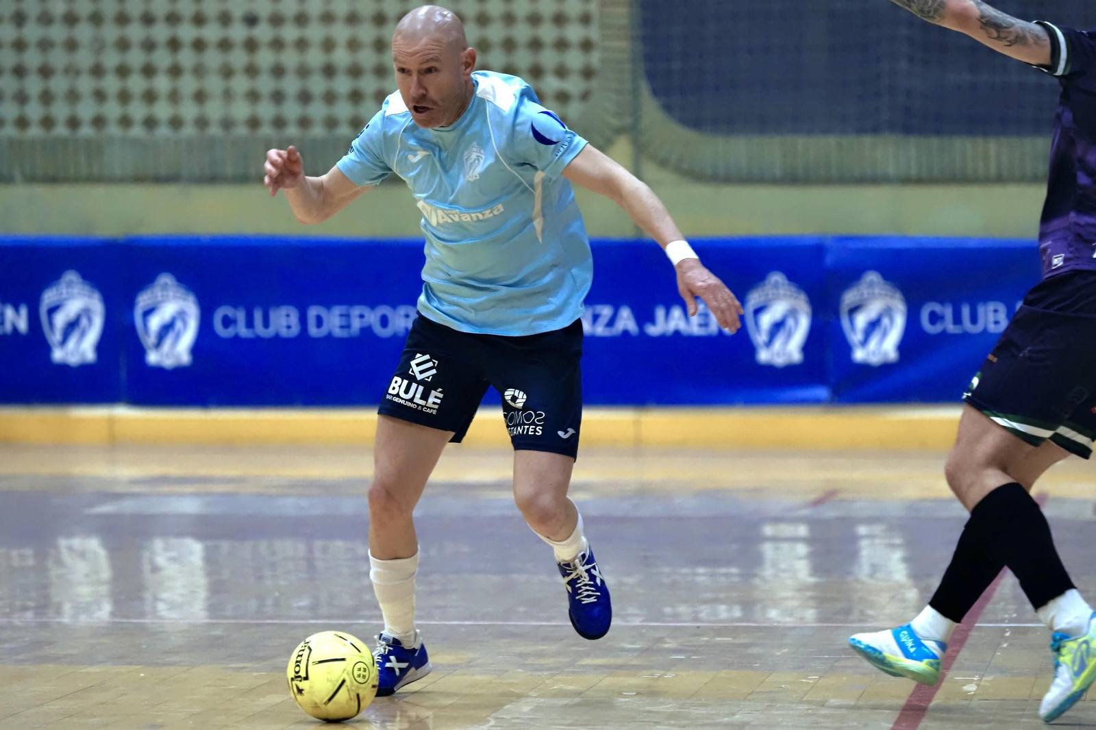 José López, en un encuentro con el CD Avanza Jaén del curso pasado.