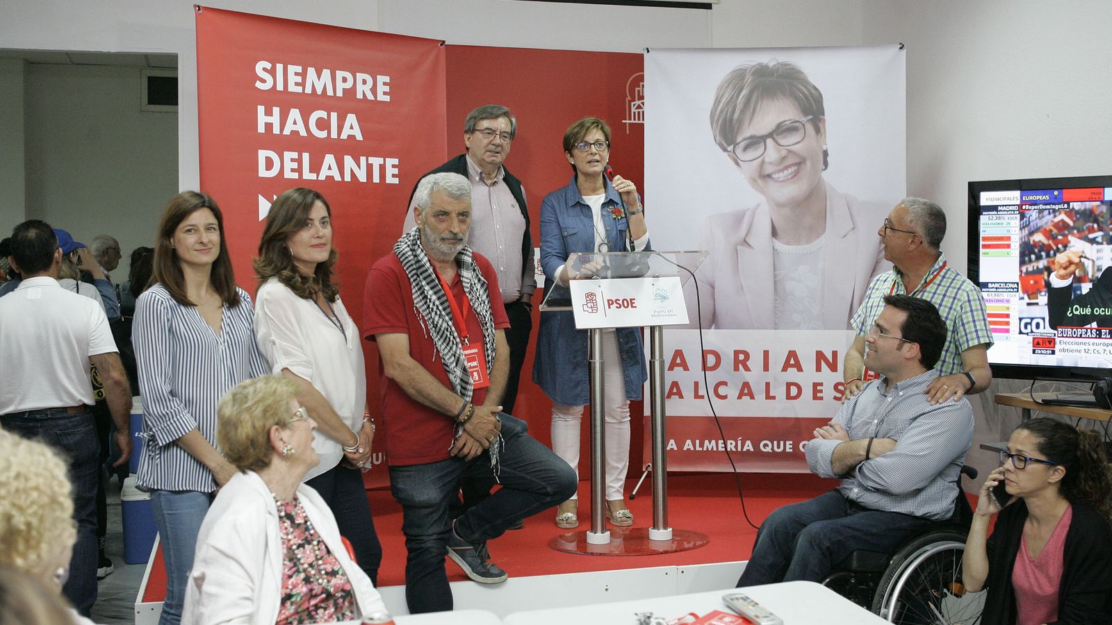 Adriana Valverde, la noche de las elecciones tras conocer los resultados